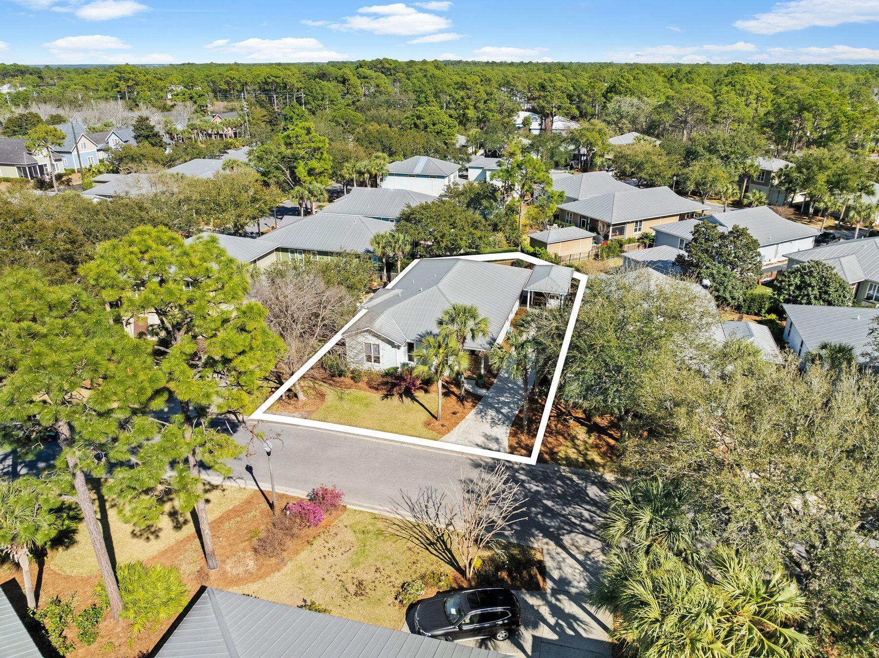 CRYSTAL LAKE AT SANDESTIN - Residential