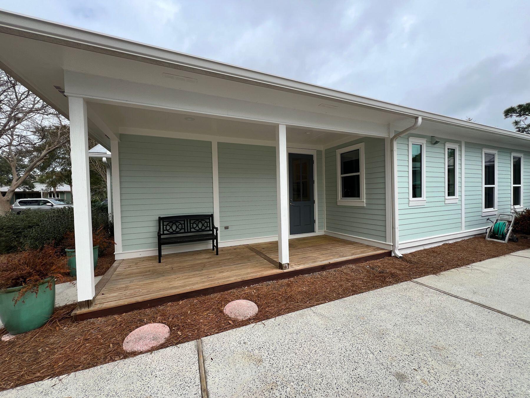 CRYSTAL LAKE AT SANDESTIN - Residential