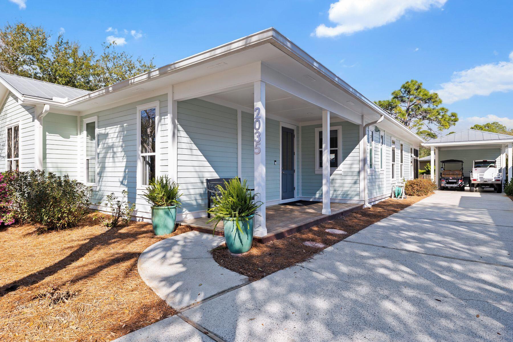 CRYSTAL LAKE AT SANDESTIN - Residential