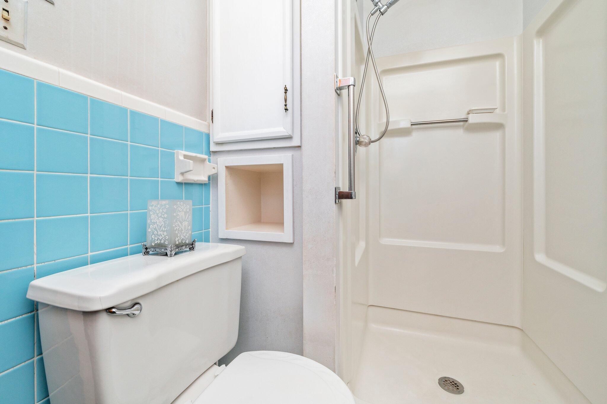 OAKLAWN - Residential Lease