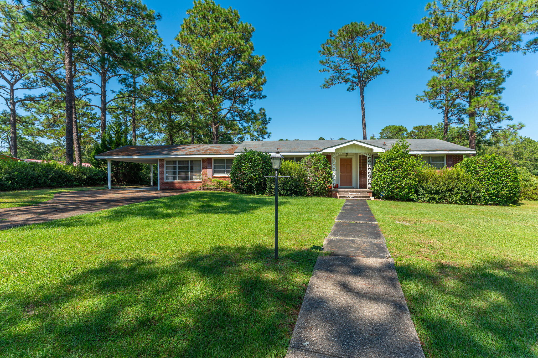 OAKLAWN - Residential Lease