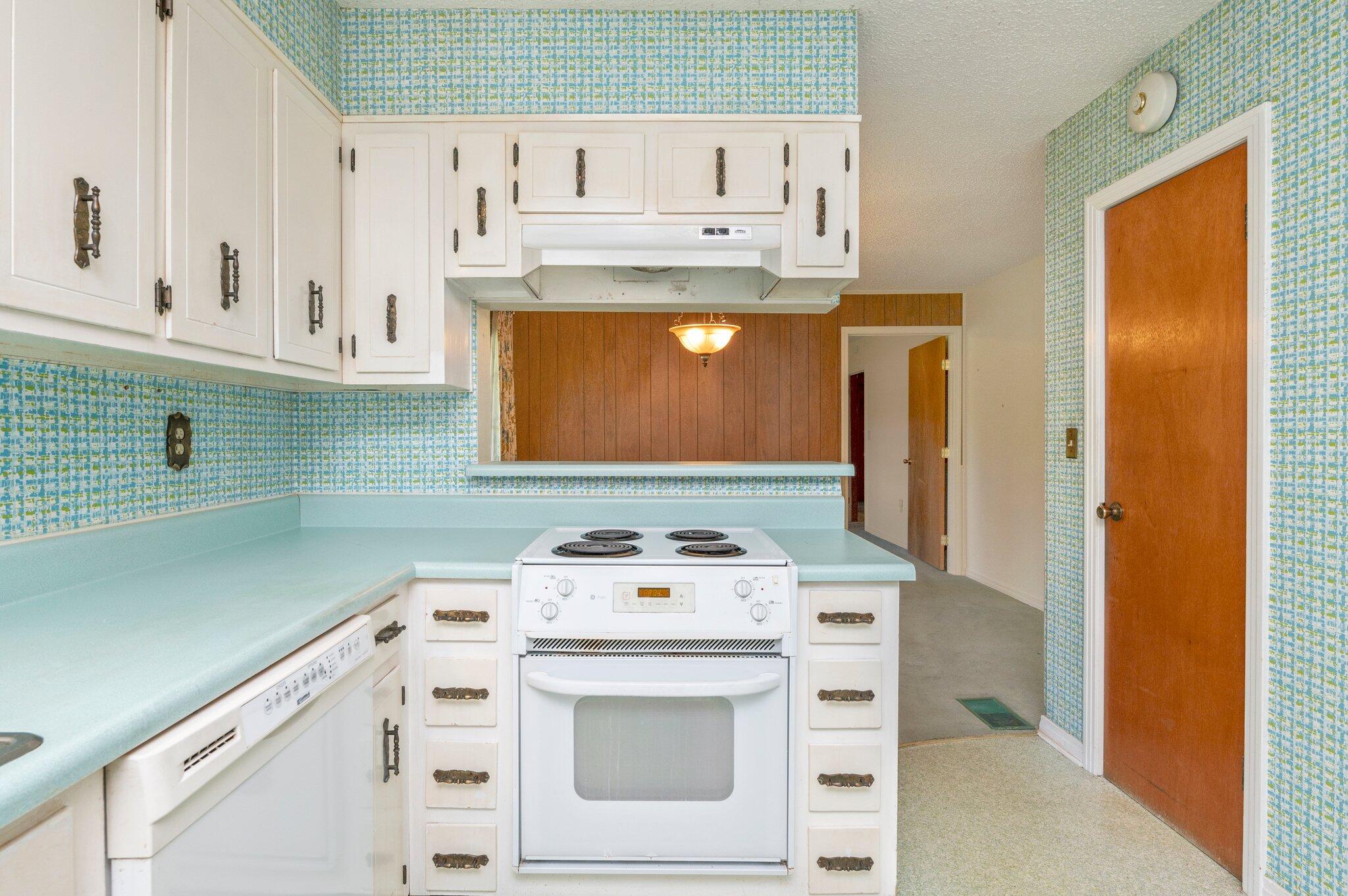 OAKLAWN - Residential Lease