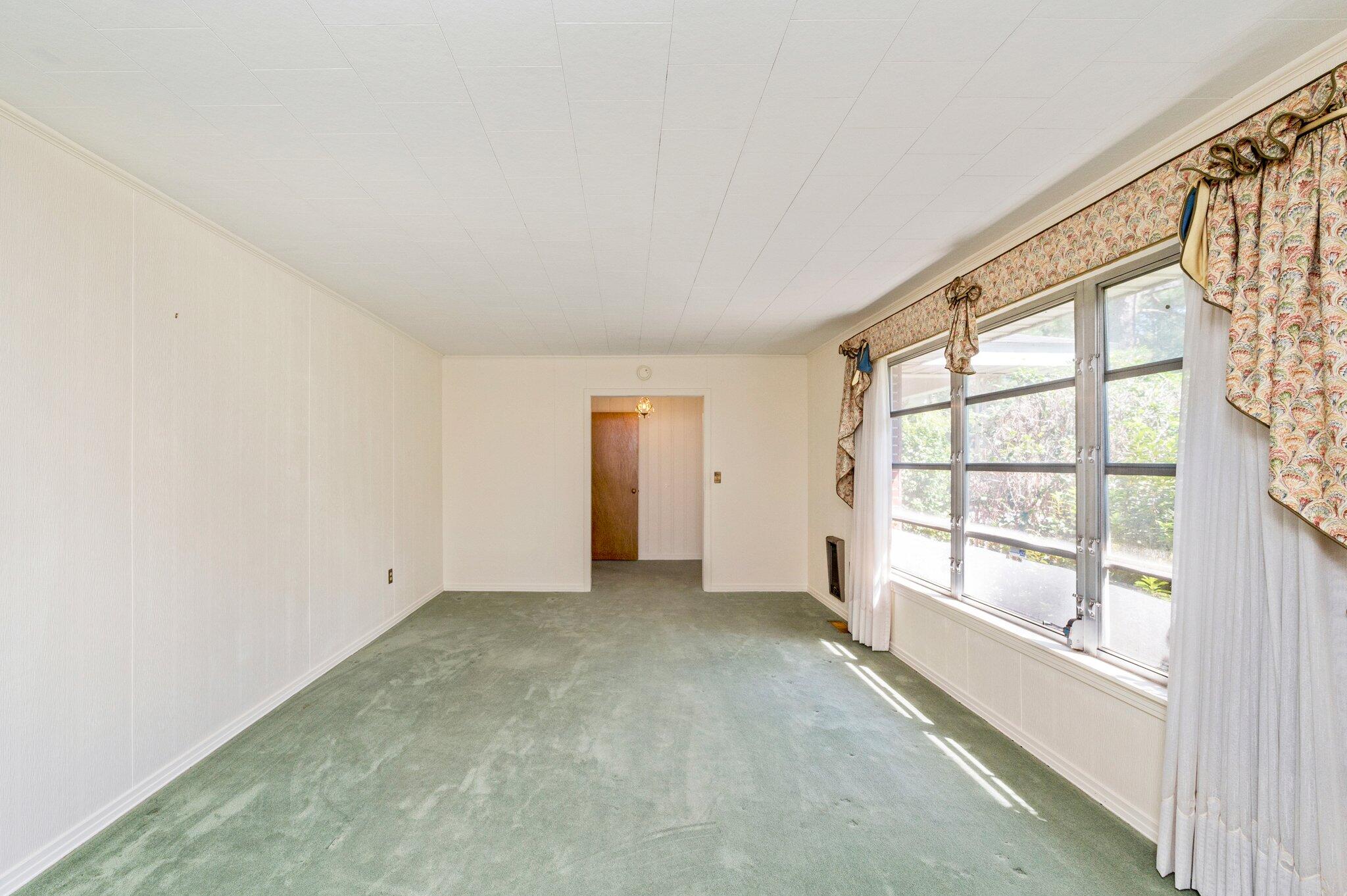 OAKLAWN - Residential Lease