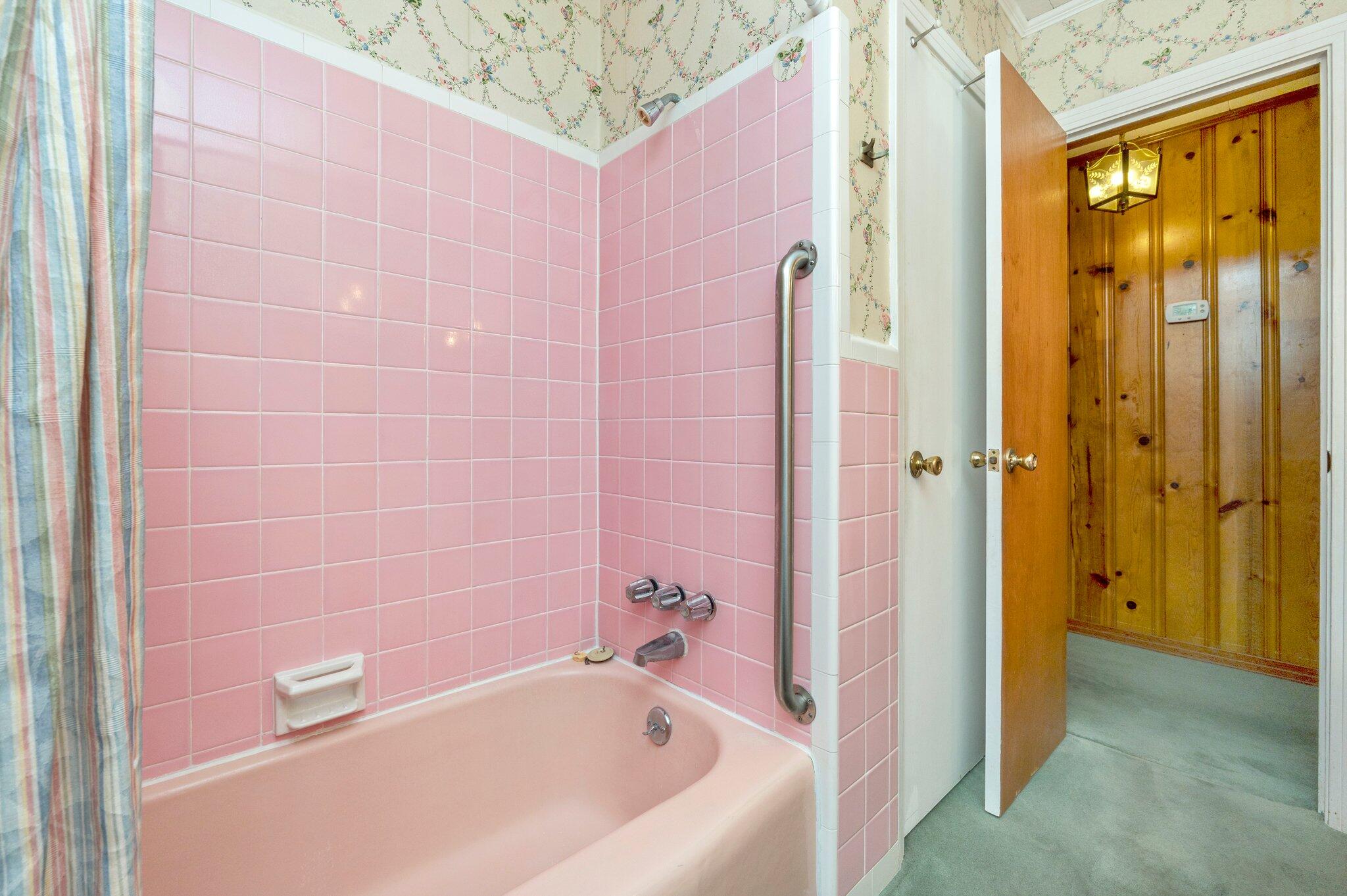 OAKLAWN - Residential Lease