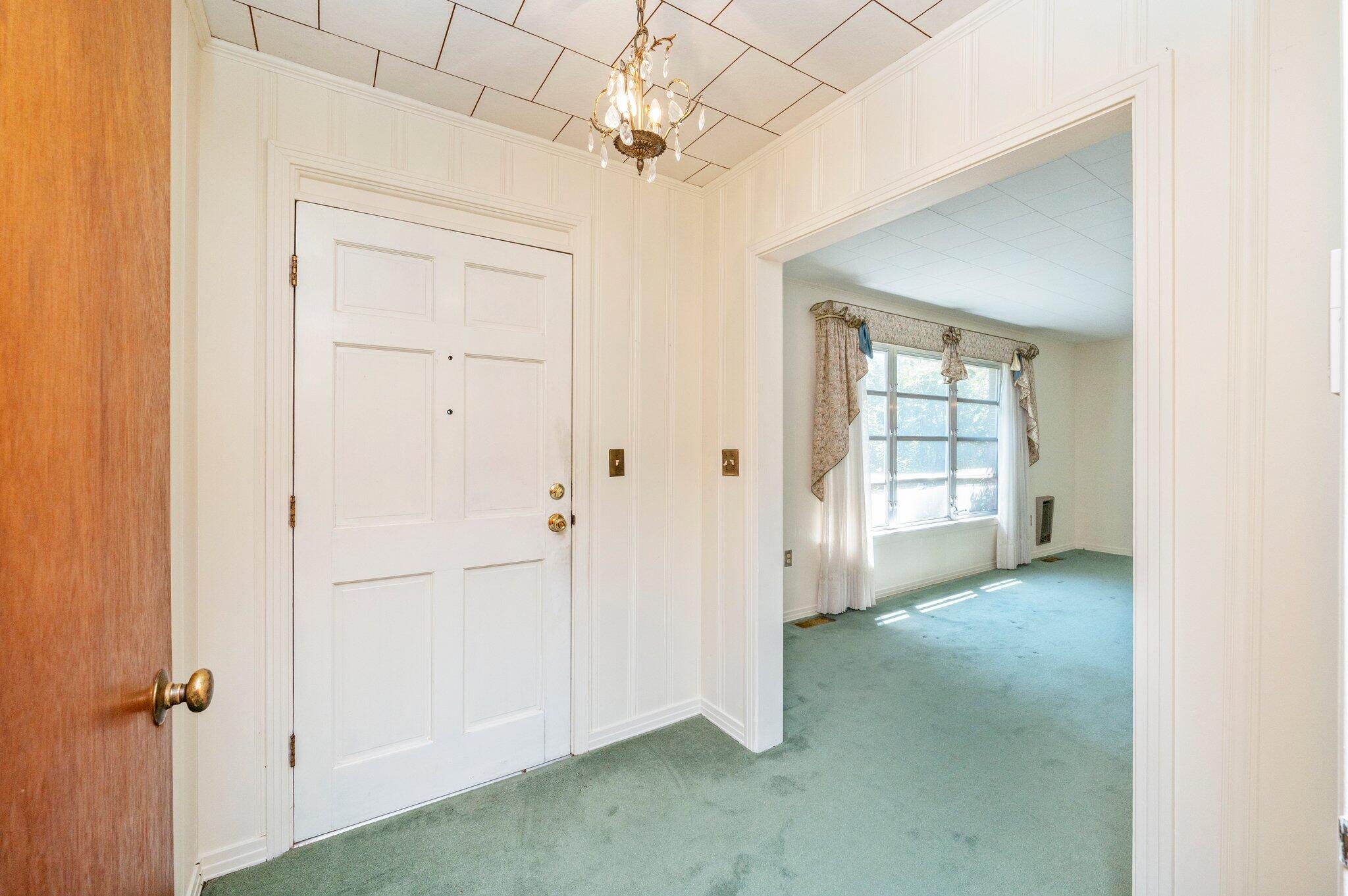 OAKLAWN - Residential Lease