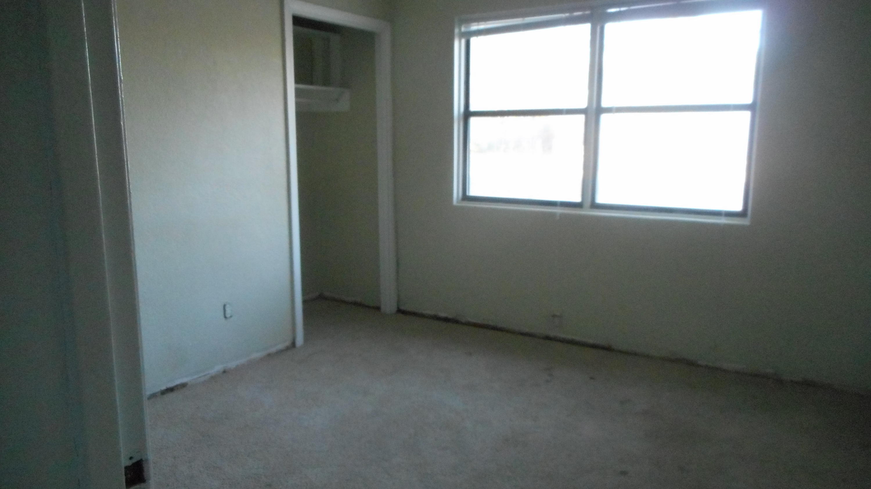 GARNIERS BEACH 2ND - Residential