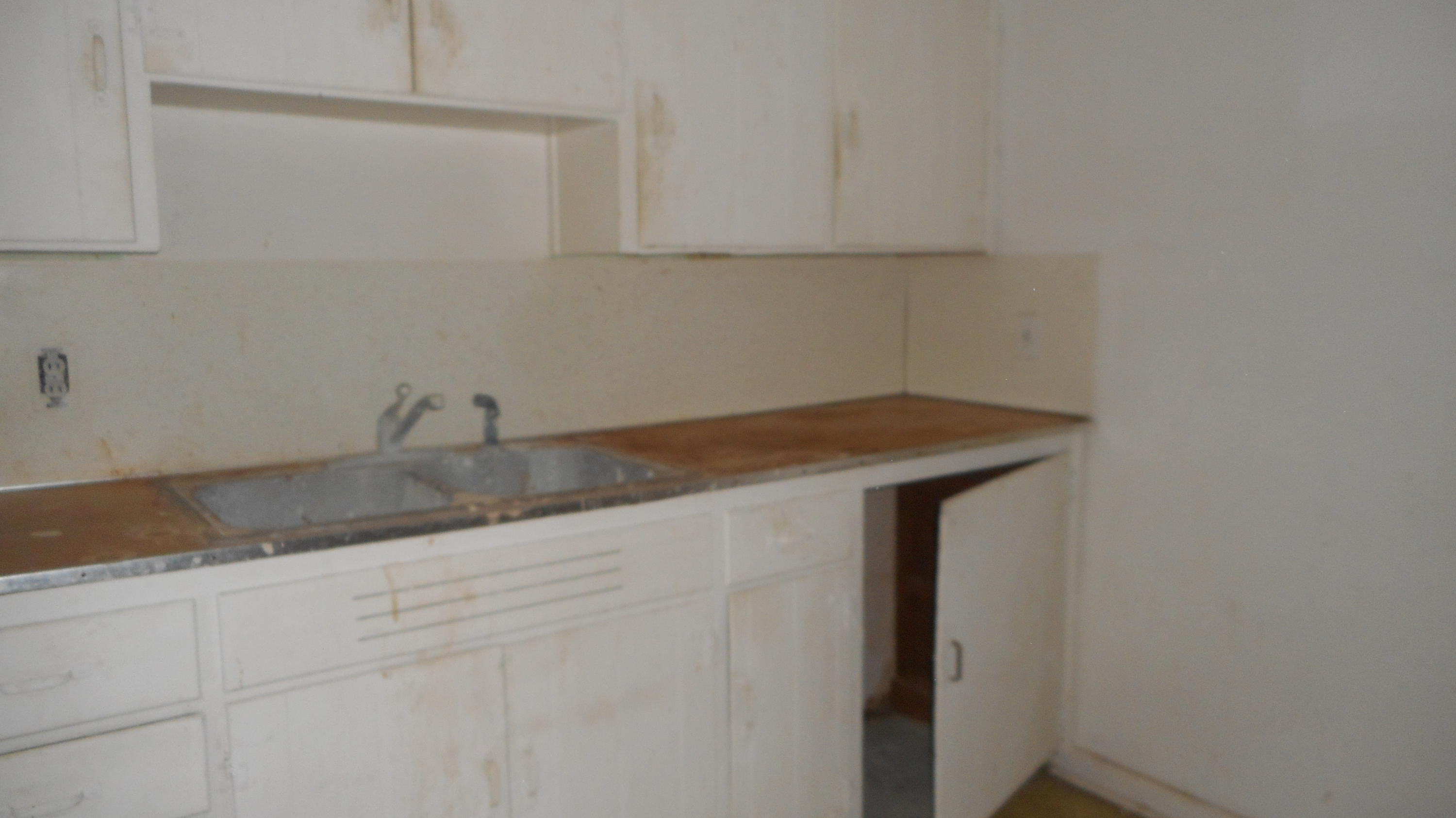 GARNIERS BEACH 2ND - Residential