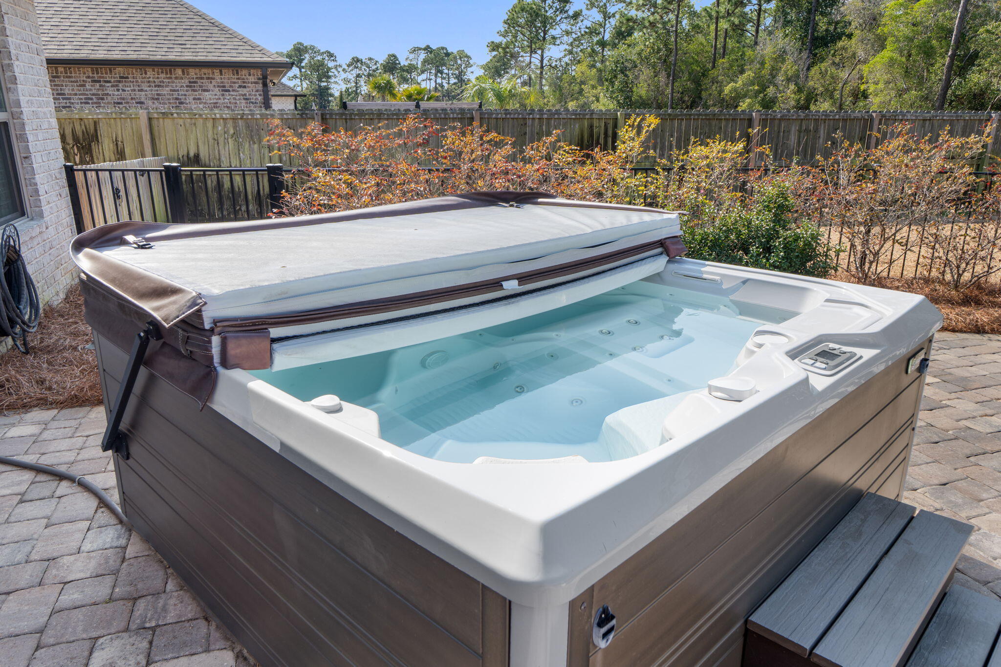 Natures Cove - Residential