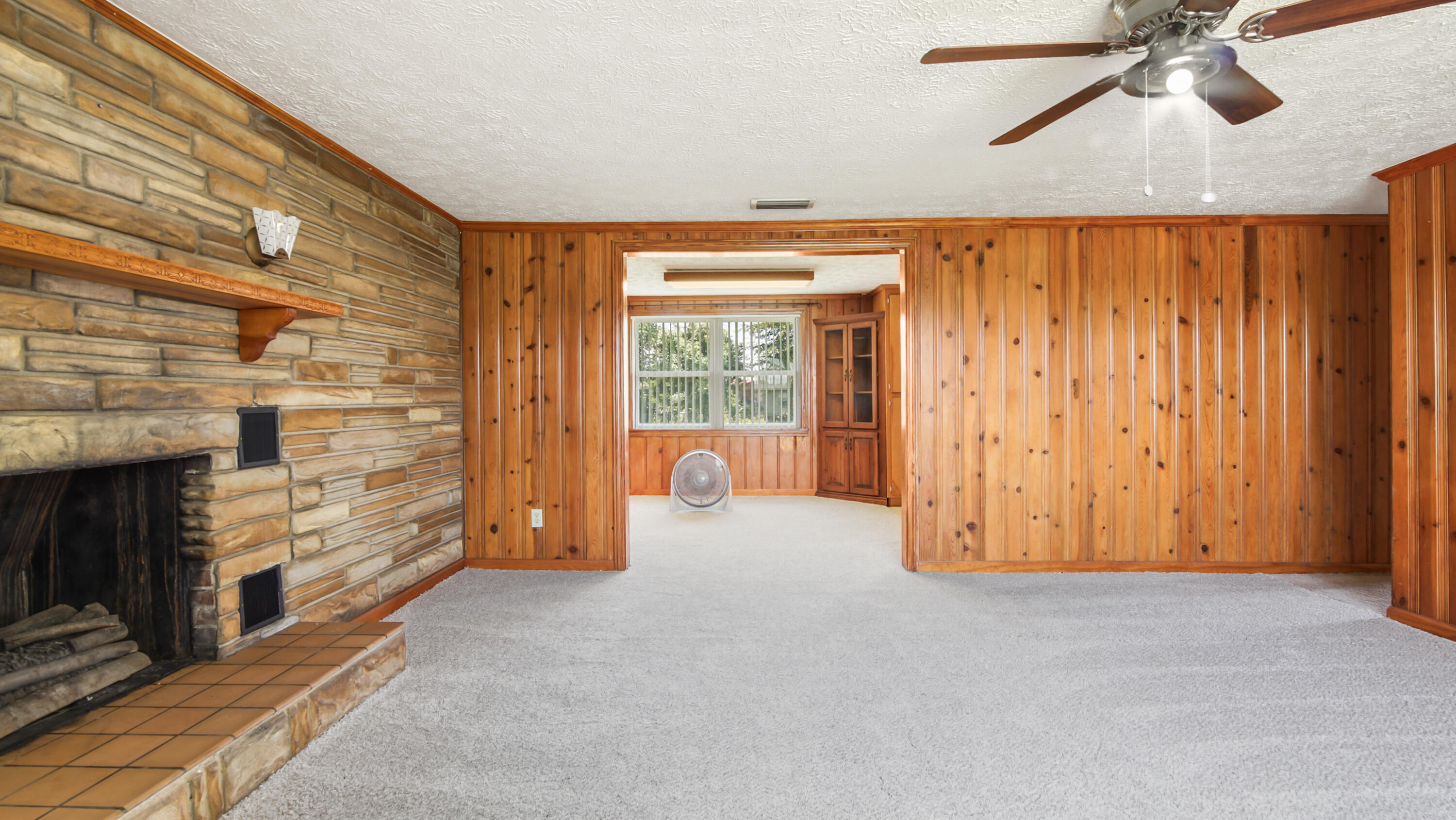 NO RECORDED SUBDIVISION - Residential