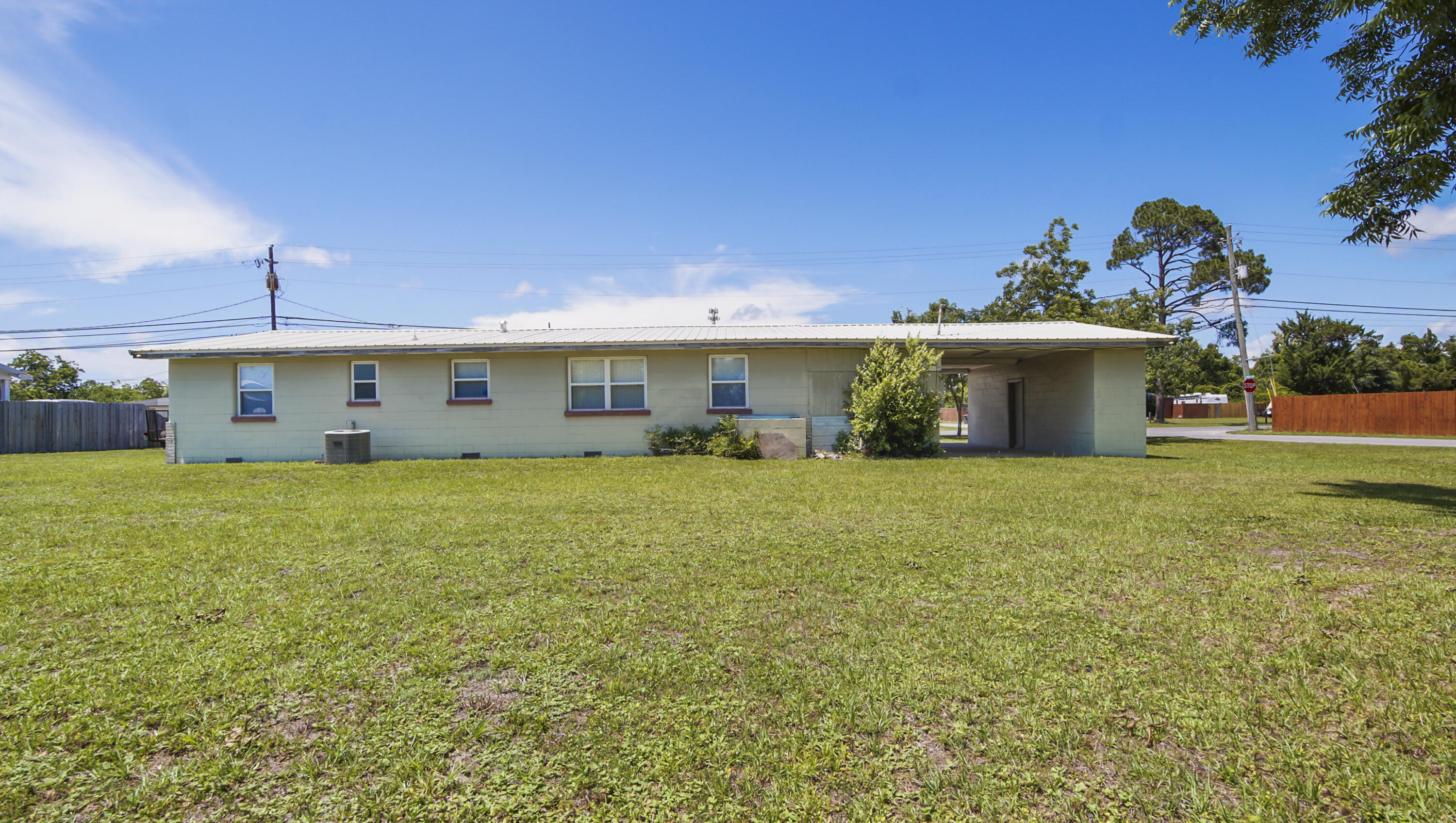 NO RECORDED SUBDIVISION - Residential