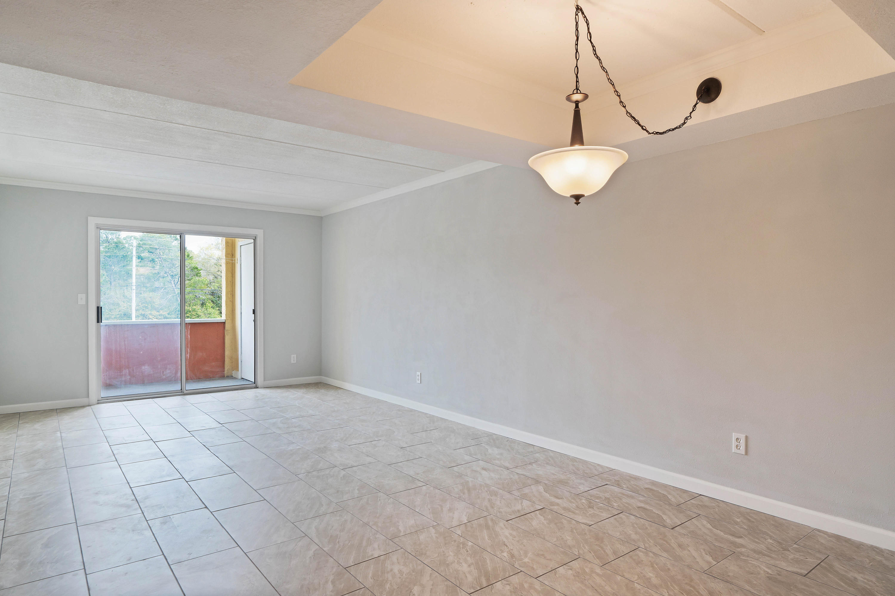 CEDARS CONDO - Residential