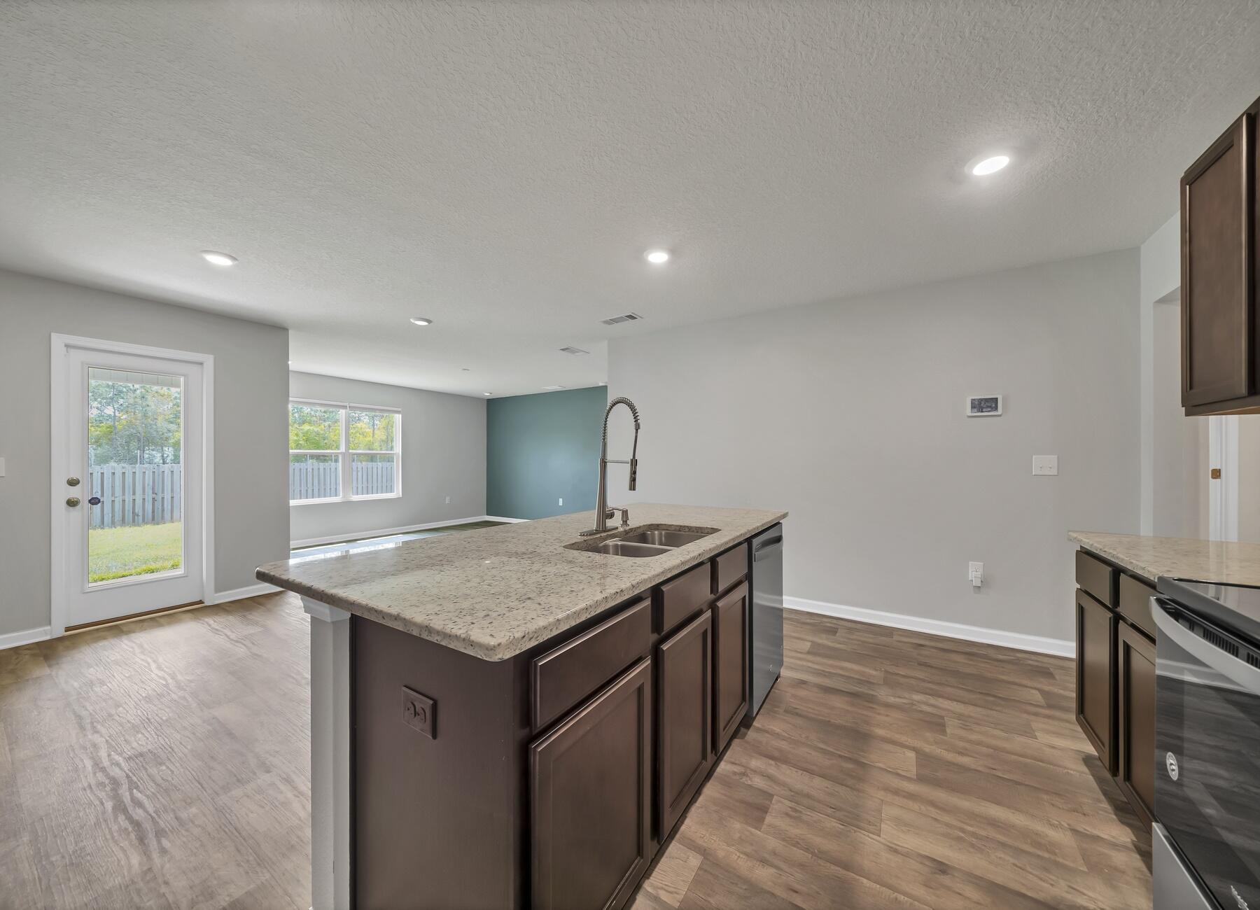 TIMBERLAND RIDGE - Residential Lease