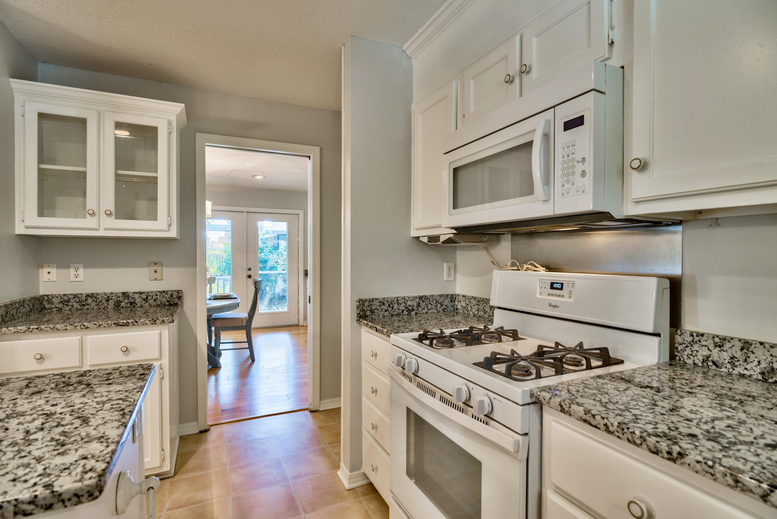 VALPARAISO PINECREST 6 - Residential