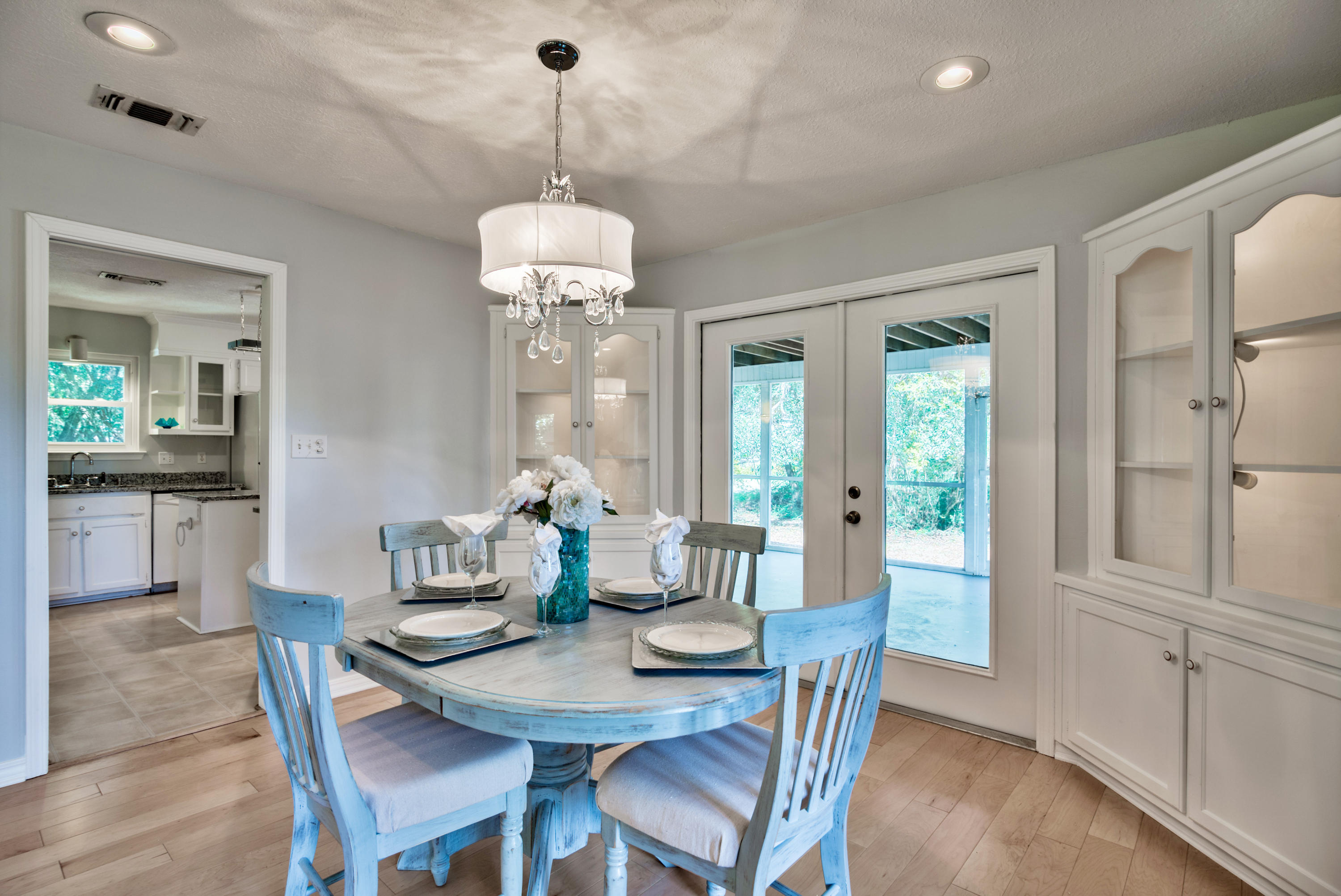 VALPARAISO PINECREST 6 - Residential