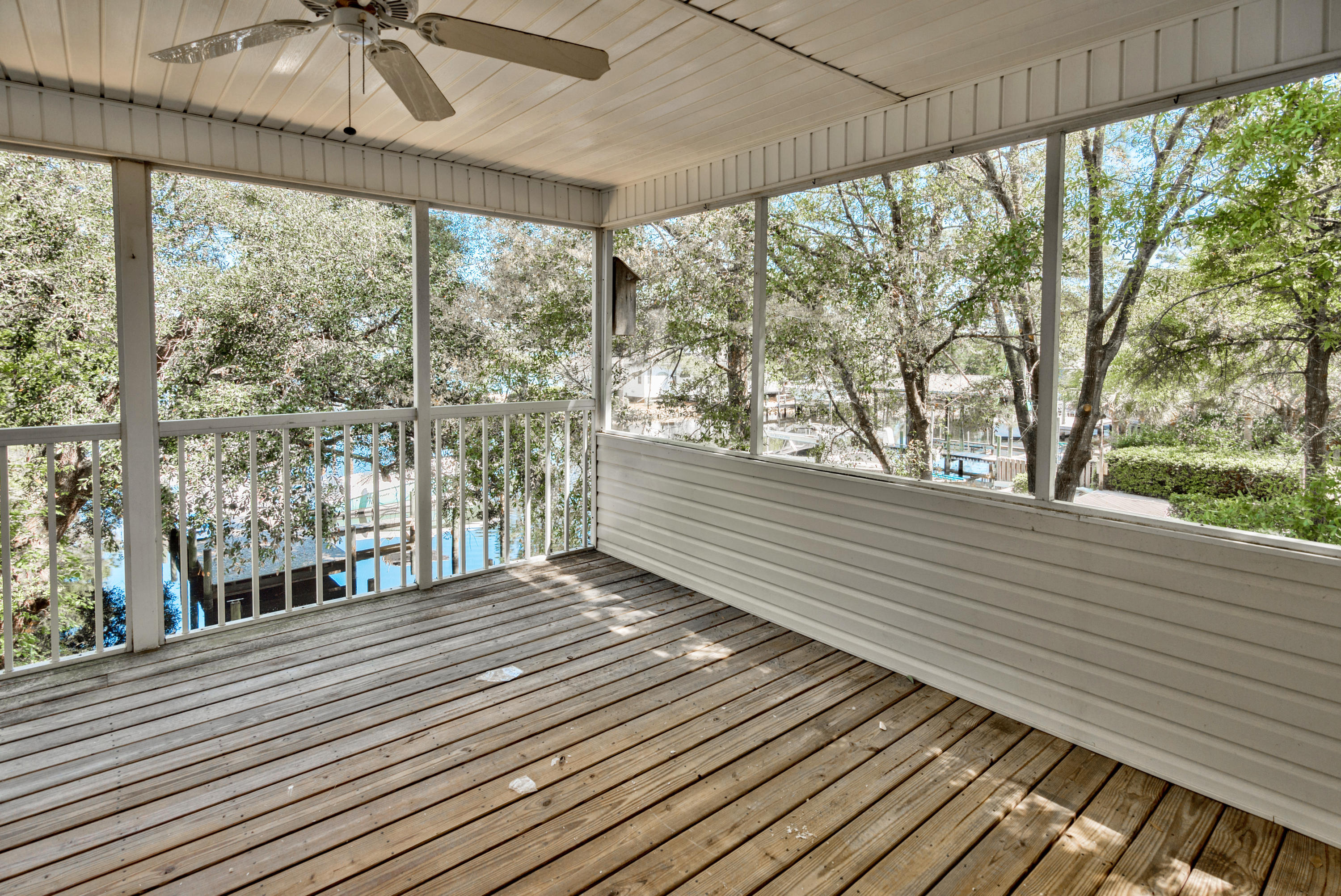 VALPARAISO PINECREST 6 - Residential