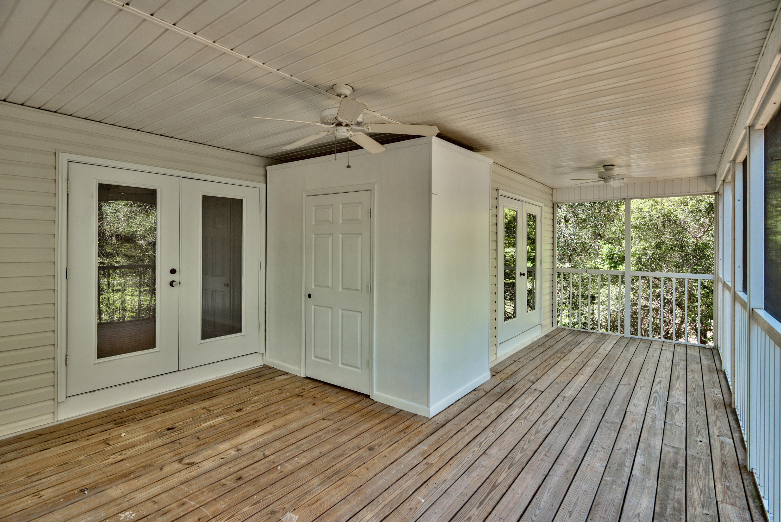 VALPARAISO PINECREST 6 - Residential