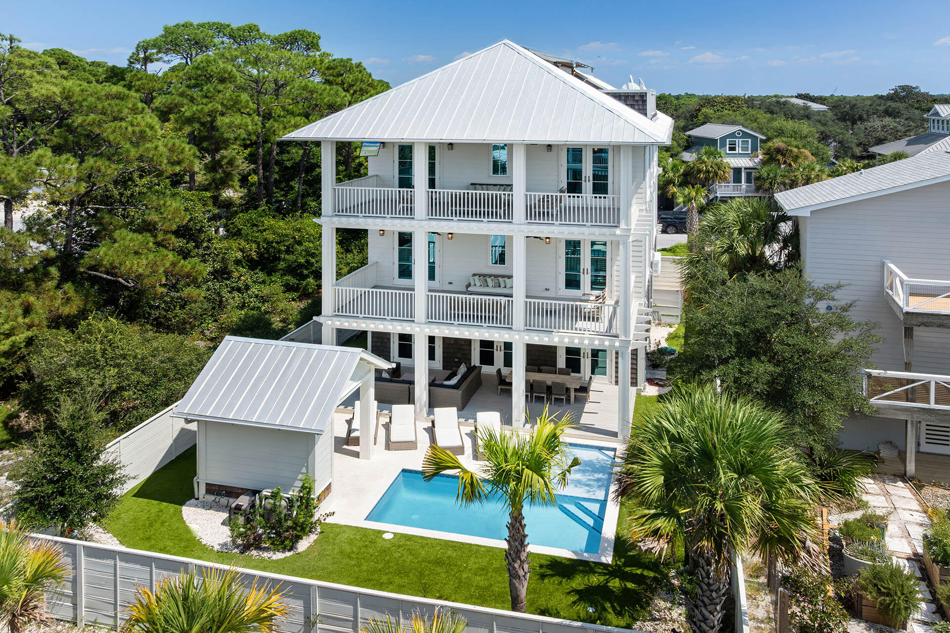 GRAYTON BEACH - Residential
