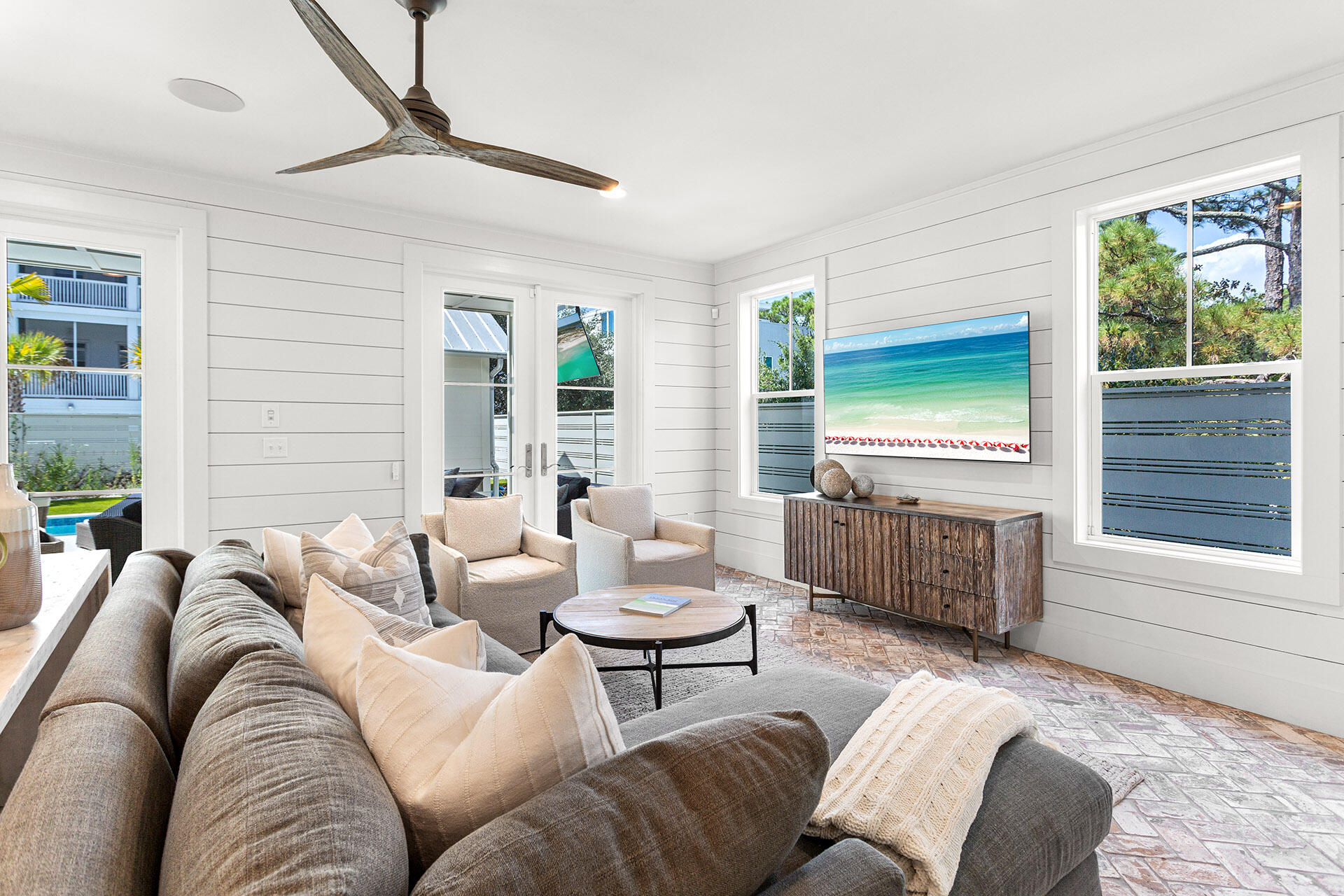 GRAYTON BEACH - Residential