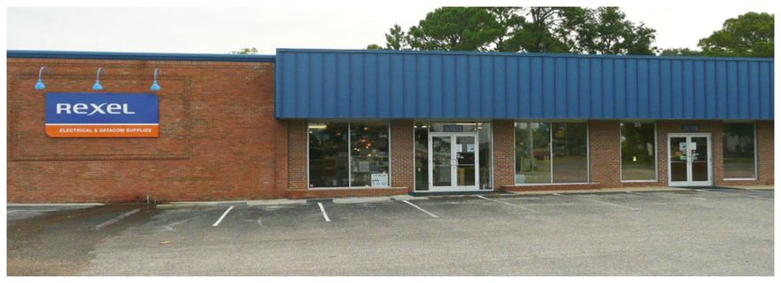 The subject property is made up of two buildings that are a mix use of retail showroom, office & warehouse. Building 1 - 10,545 Sf. Building. 4,969 Sf retail space, 5,576 Sf warehouse with 18ft eave height. Building 2 - 8,550 Sf warehouse, with 21ft eave height. Two on grade roll ups. Located directly on Miracle Strip Pkwy., a heavy retail, restaurant and entertainment district.