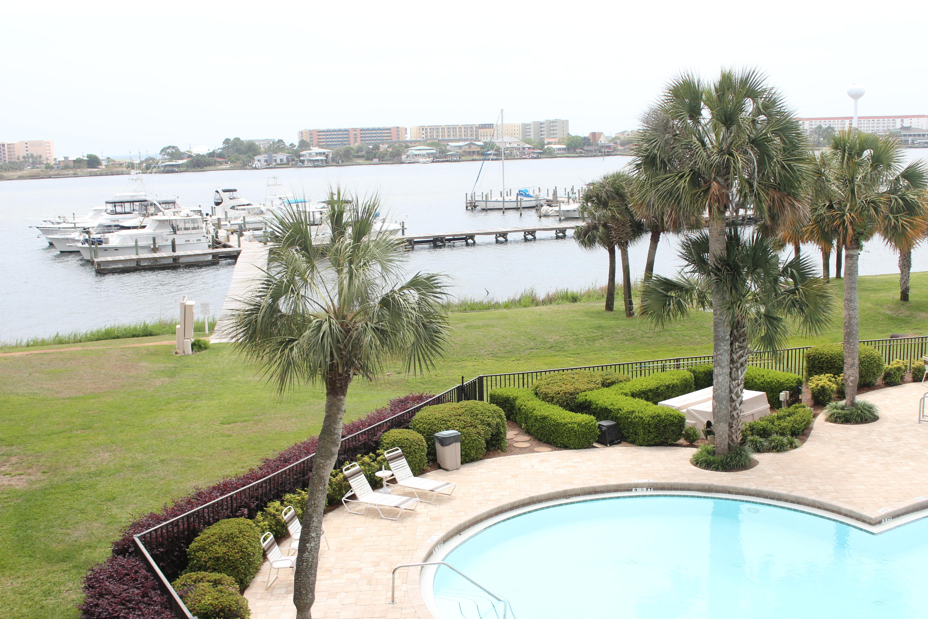 PIRATES BAY PH 1 - Residential