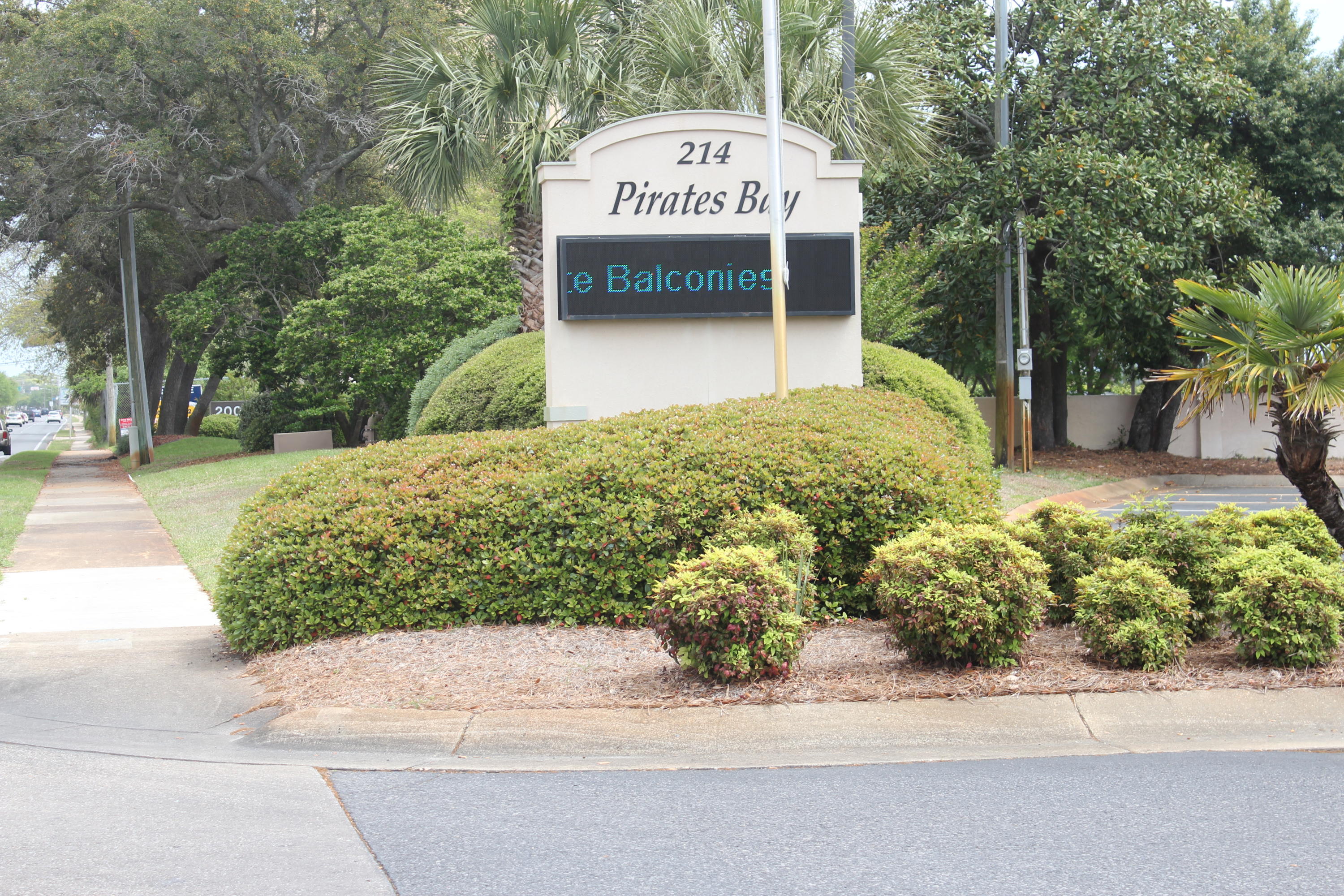PIRATES BAY PH 1 - Residential