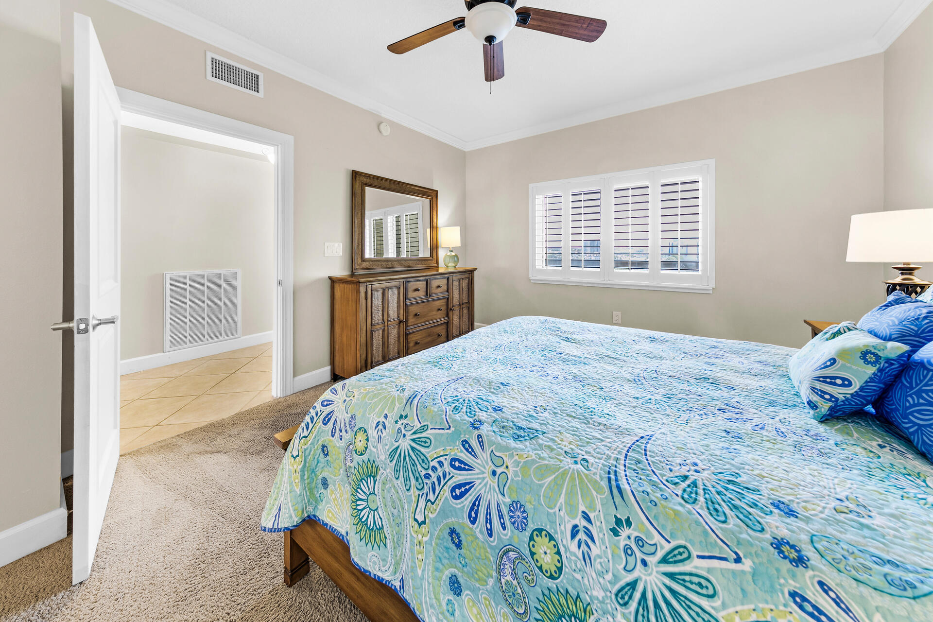 HARBOR LANDING - Residential