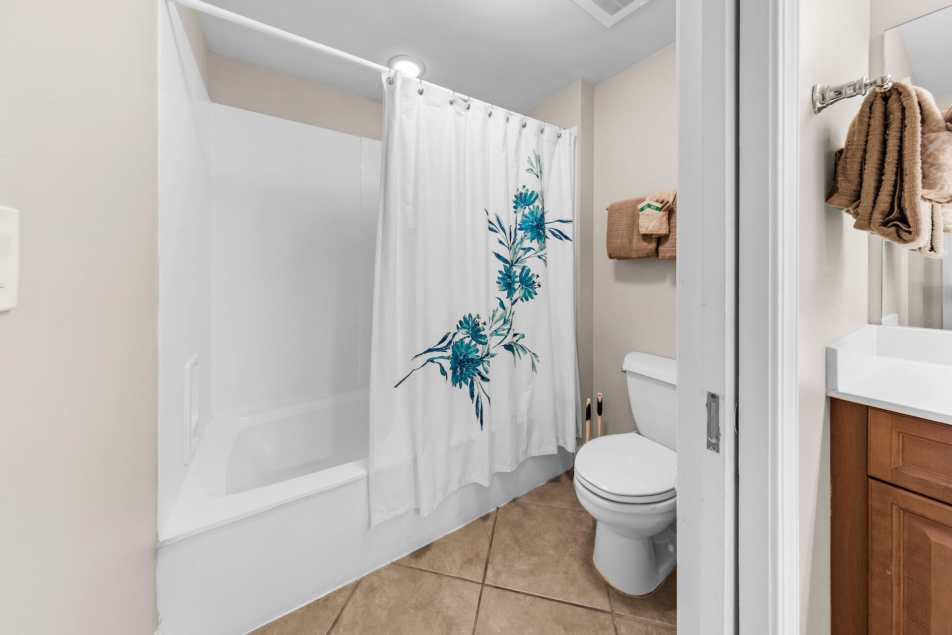 HARBOR LANDING - Residential