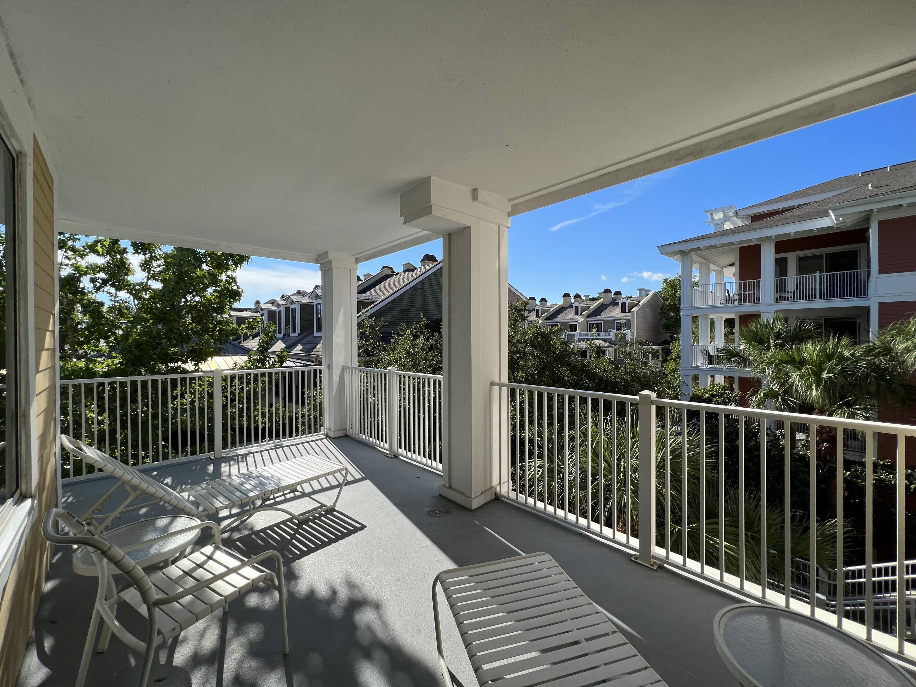 OBSERVATION POINT NORTH - Residential Lease