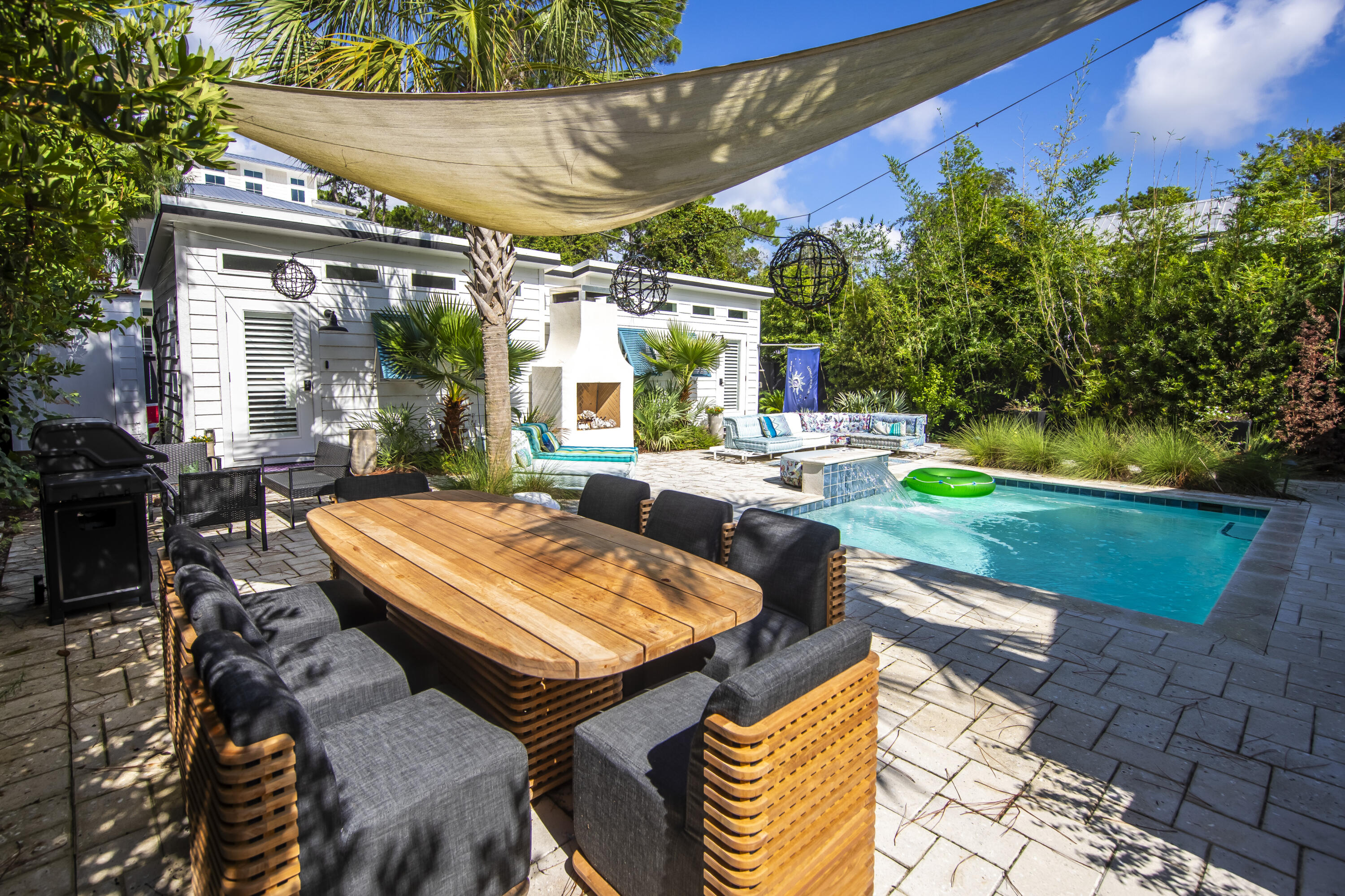 GRAYTON BEACH - Residential