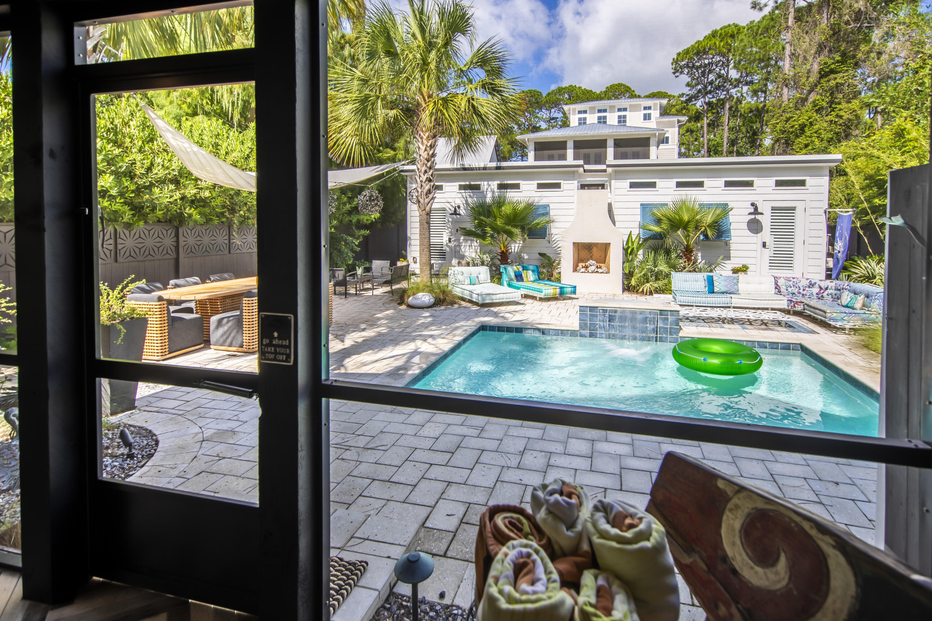 GRAYTON BEACH - Residential