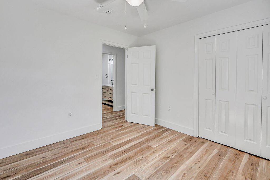 LAKE LORRAINE EST - Residential