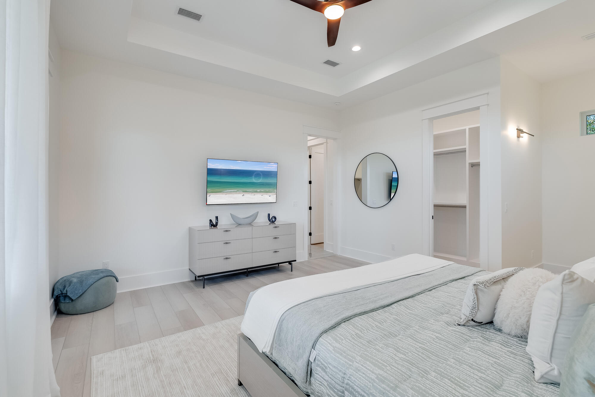 LA VALENCIA BEACH RESORT - Residential
