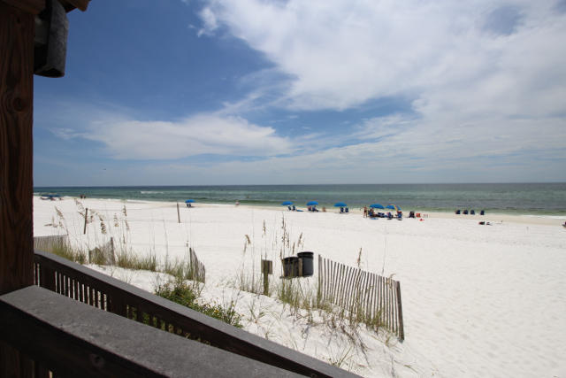 EL MATADOR CONDO - Residential