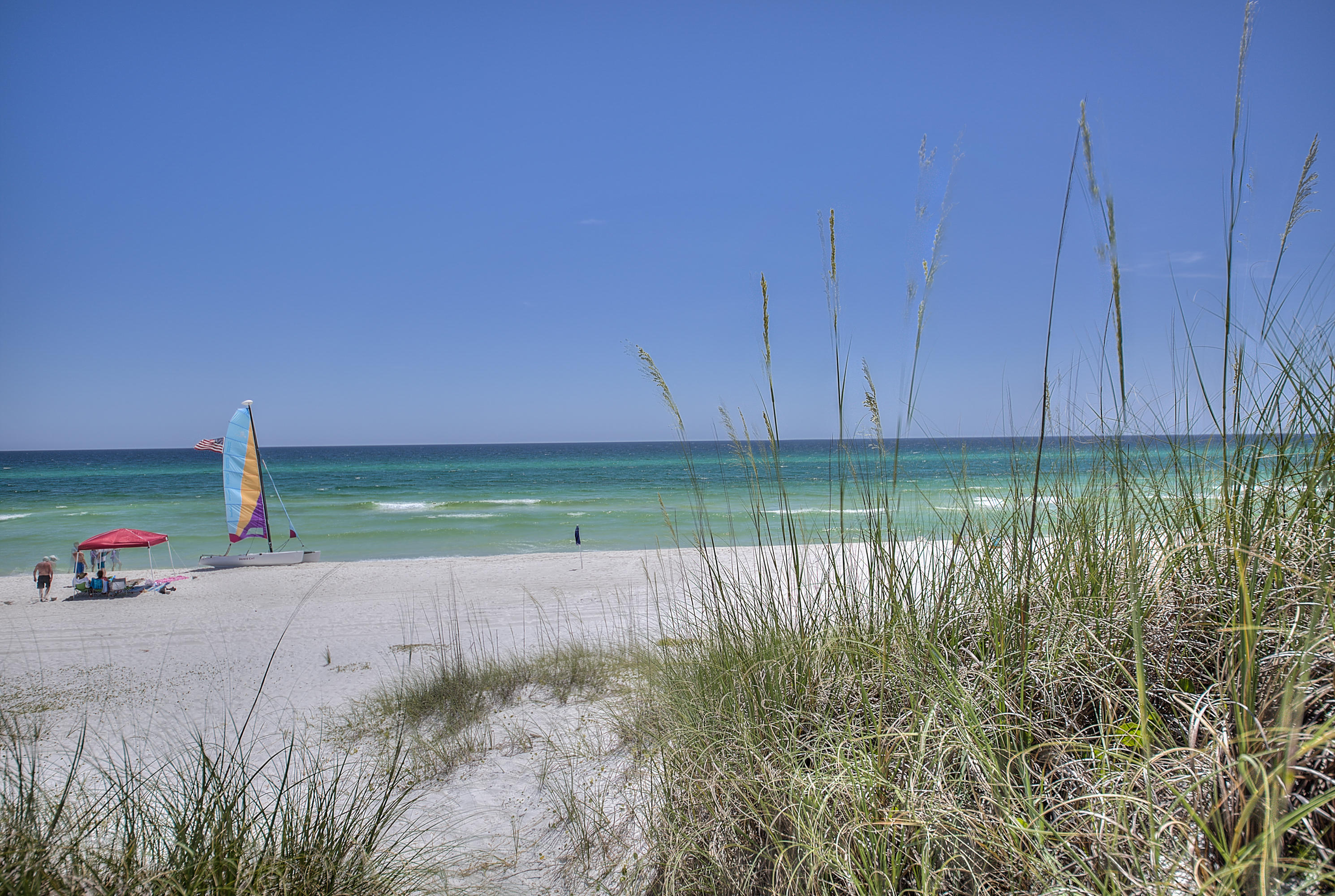 EL MATADOR CONDO - Residential