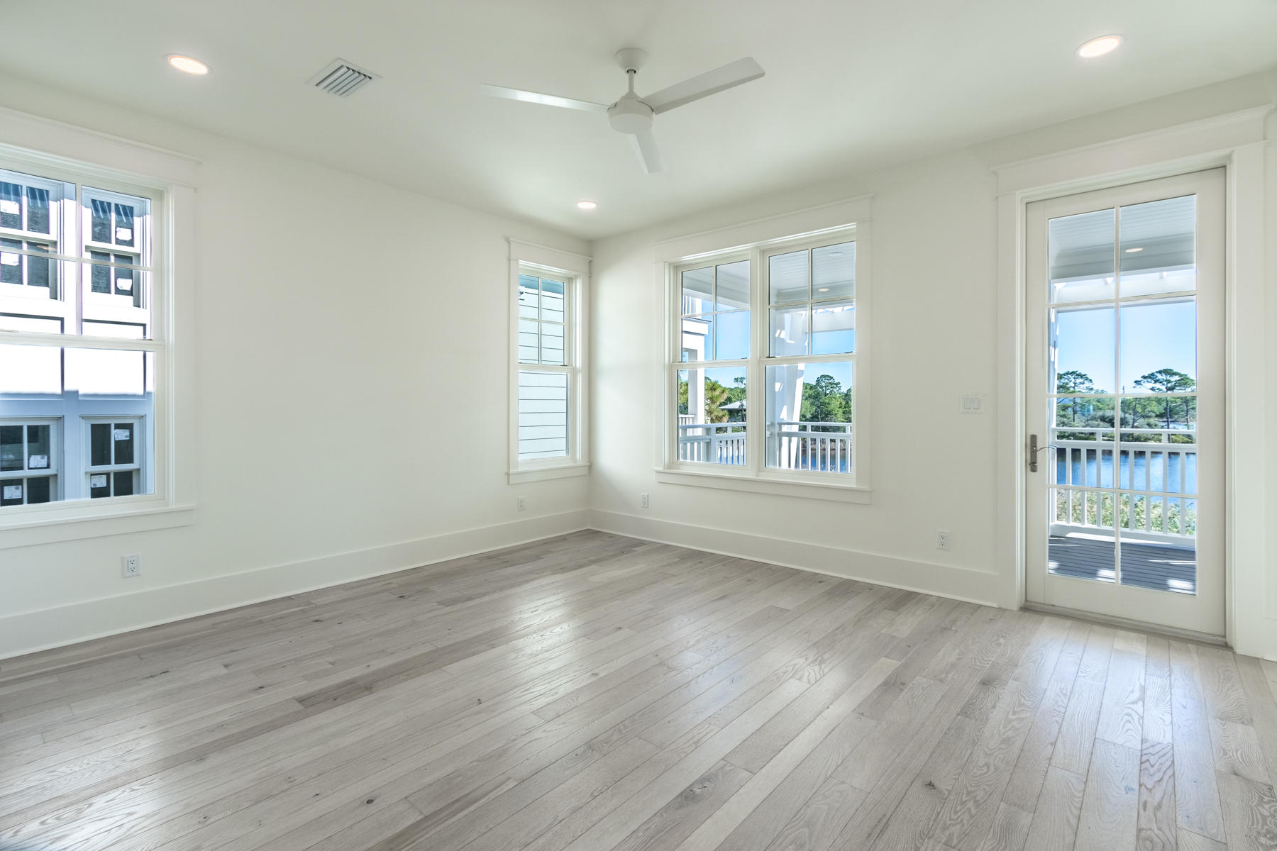 GRAYTON BEACH - Residential