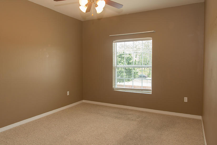 MERIDIAN SQUARE T/H - Residential Lease