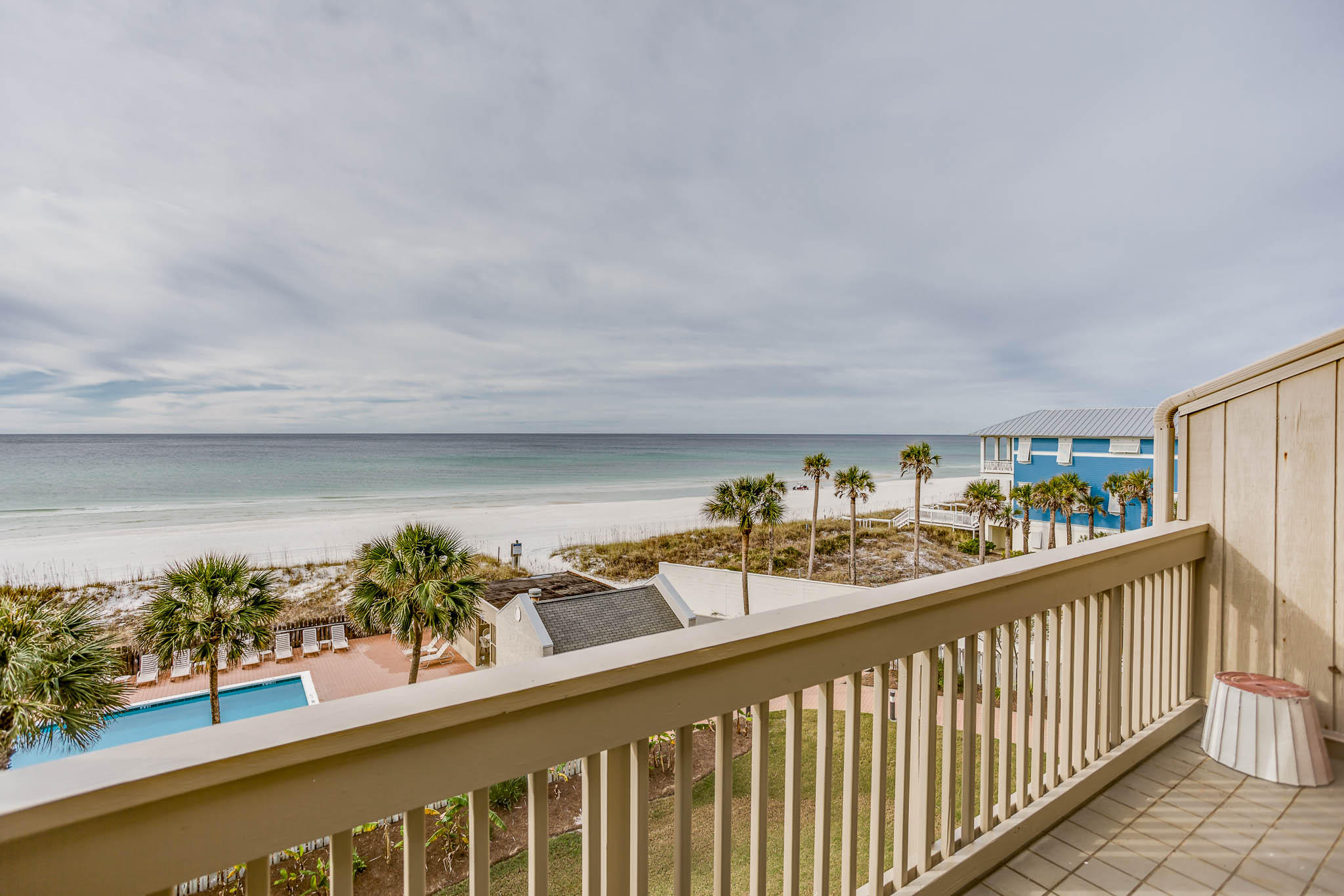 RAMSGATE HARBOUR PH 4 CONDO - Residential