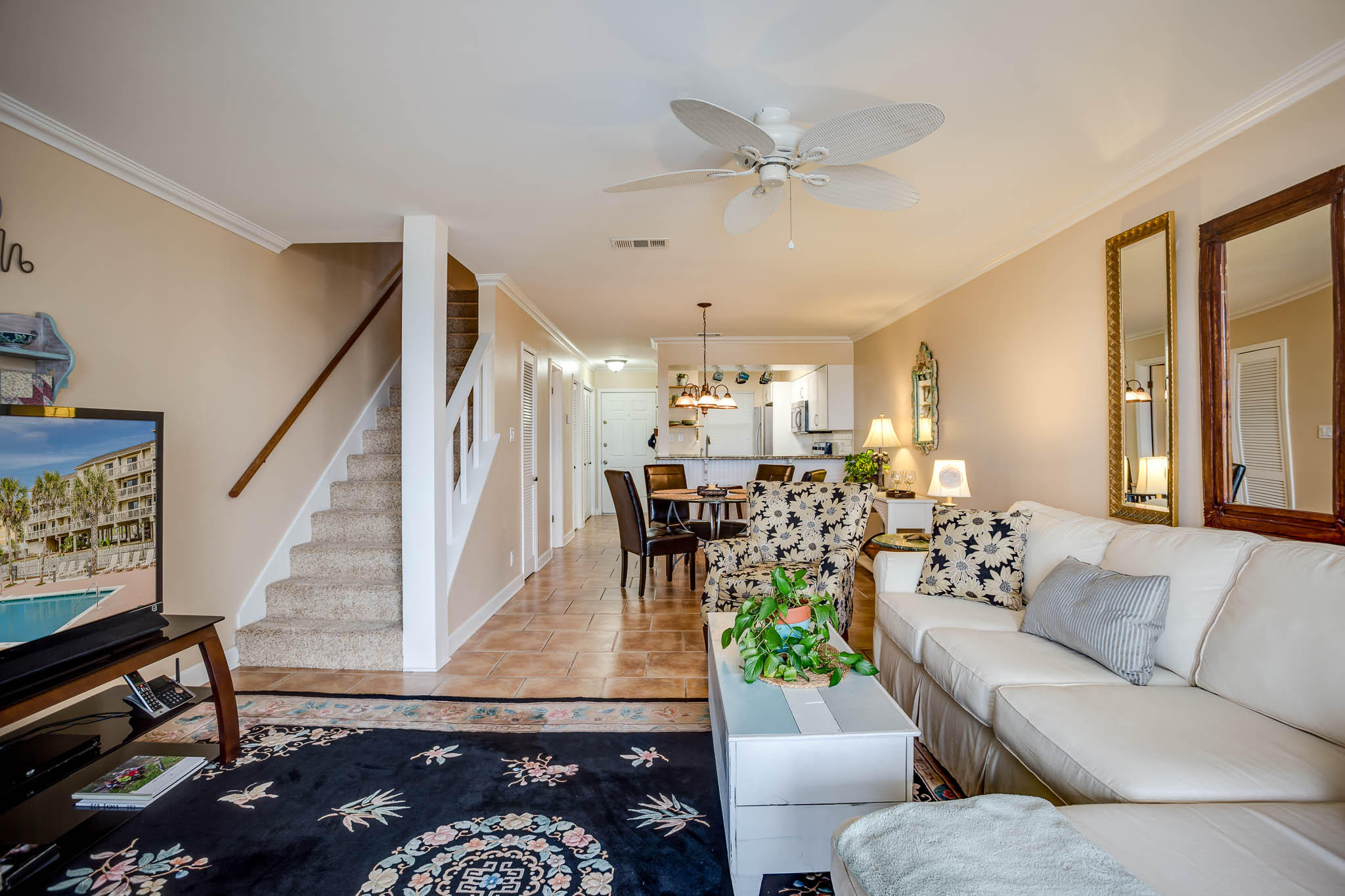 RAMSGATE HARBOUR PH 4 CONDO - Residential