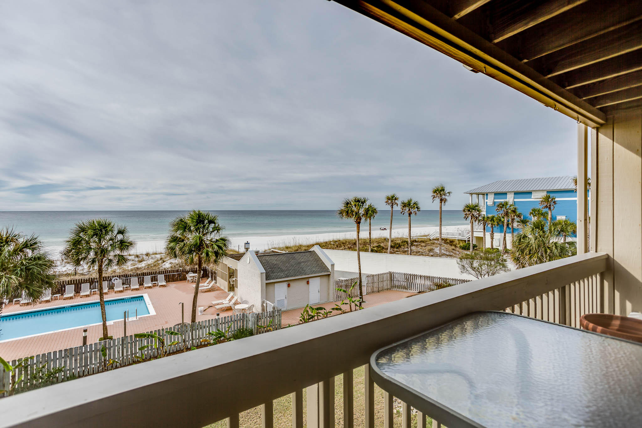 RAMSGATE HARBOUR PH 4 CONDO - Residential