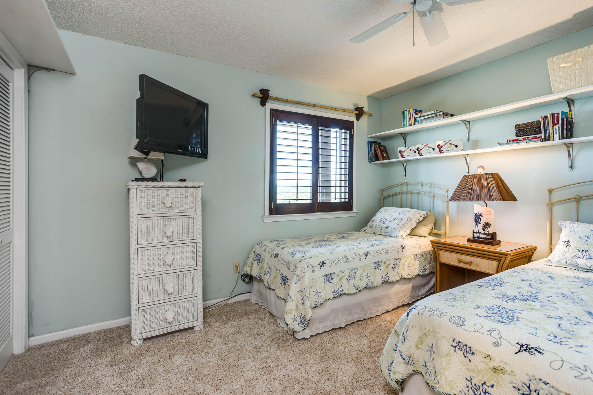 RAMSGATE HARBOUR PH 4 CONDO - Residential