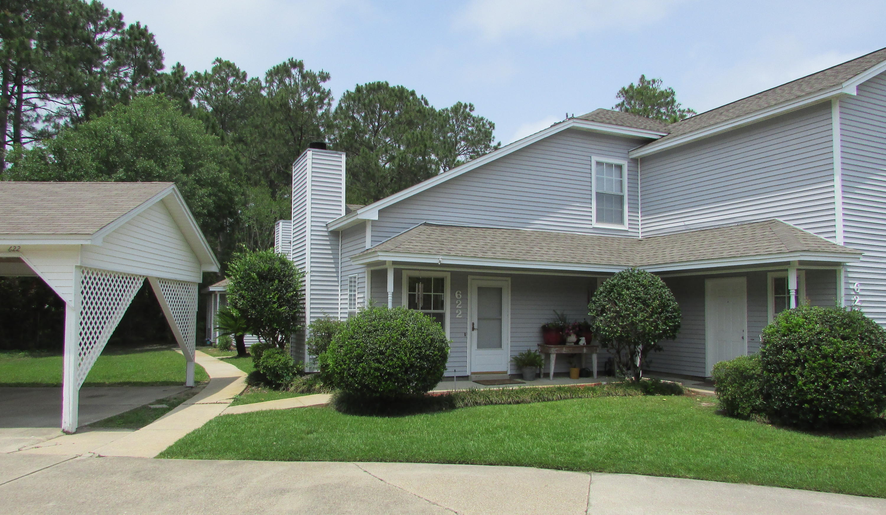 EMERALD GARDENS - Residential
