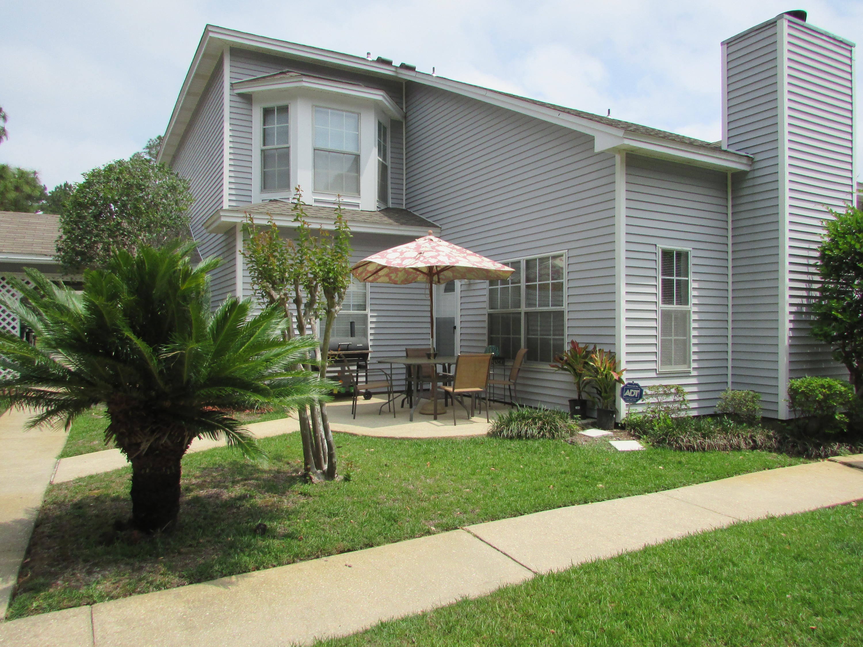 EMERALD GARDENS - Residential