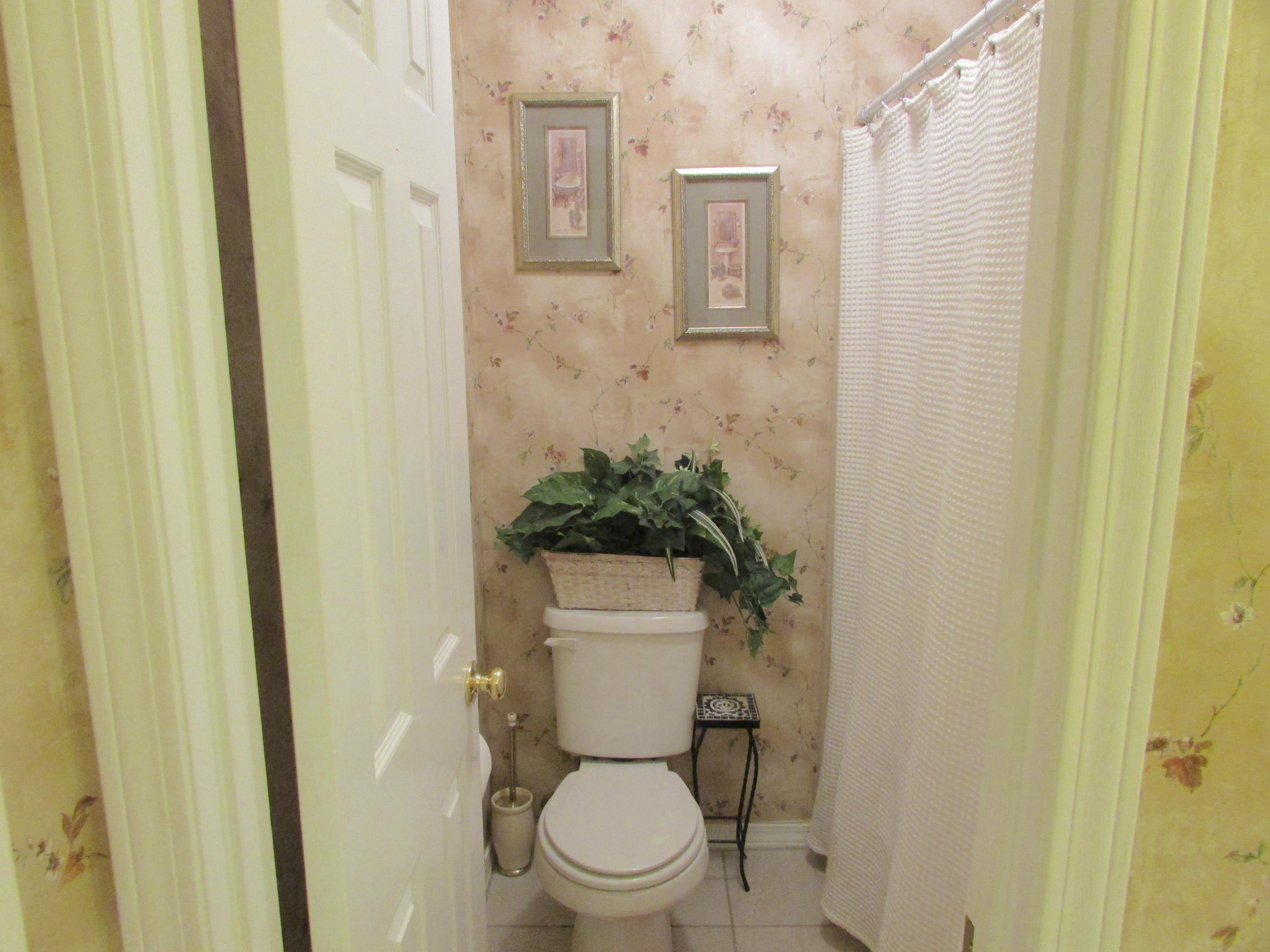 EMERALD GARDENS - Residential