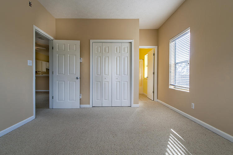 HERONS WATCH CONDO PH 1 - Residential