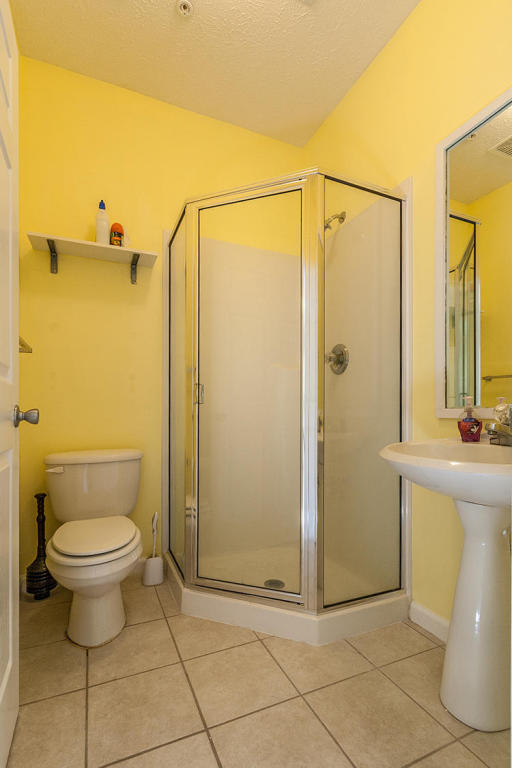 HERONS WATCH CONDO PH 1 - Residential