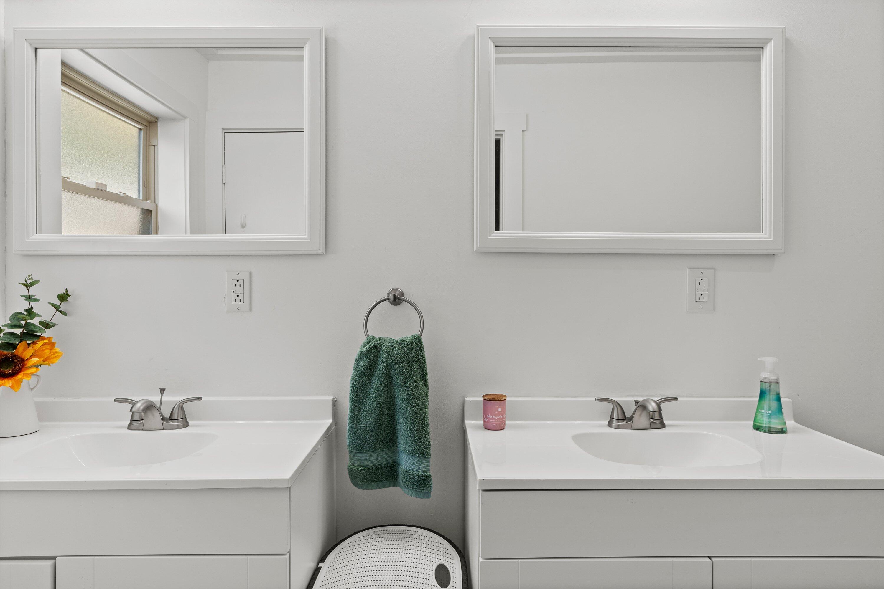 BAYOU WOODS - Residential