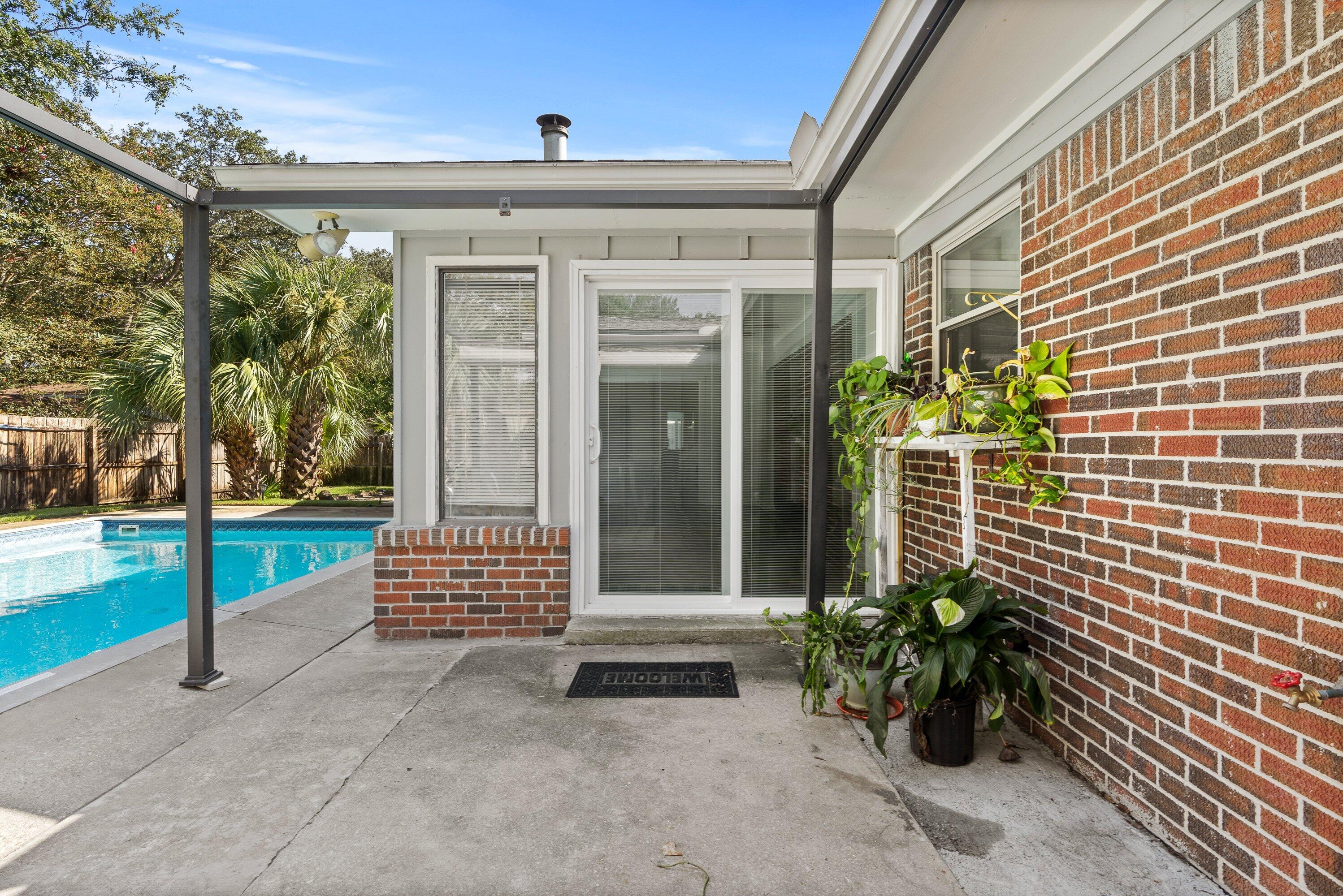 BAYOU WOODS - Residential