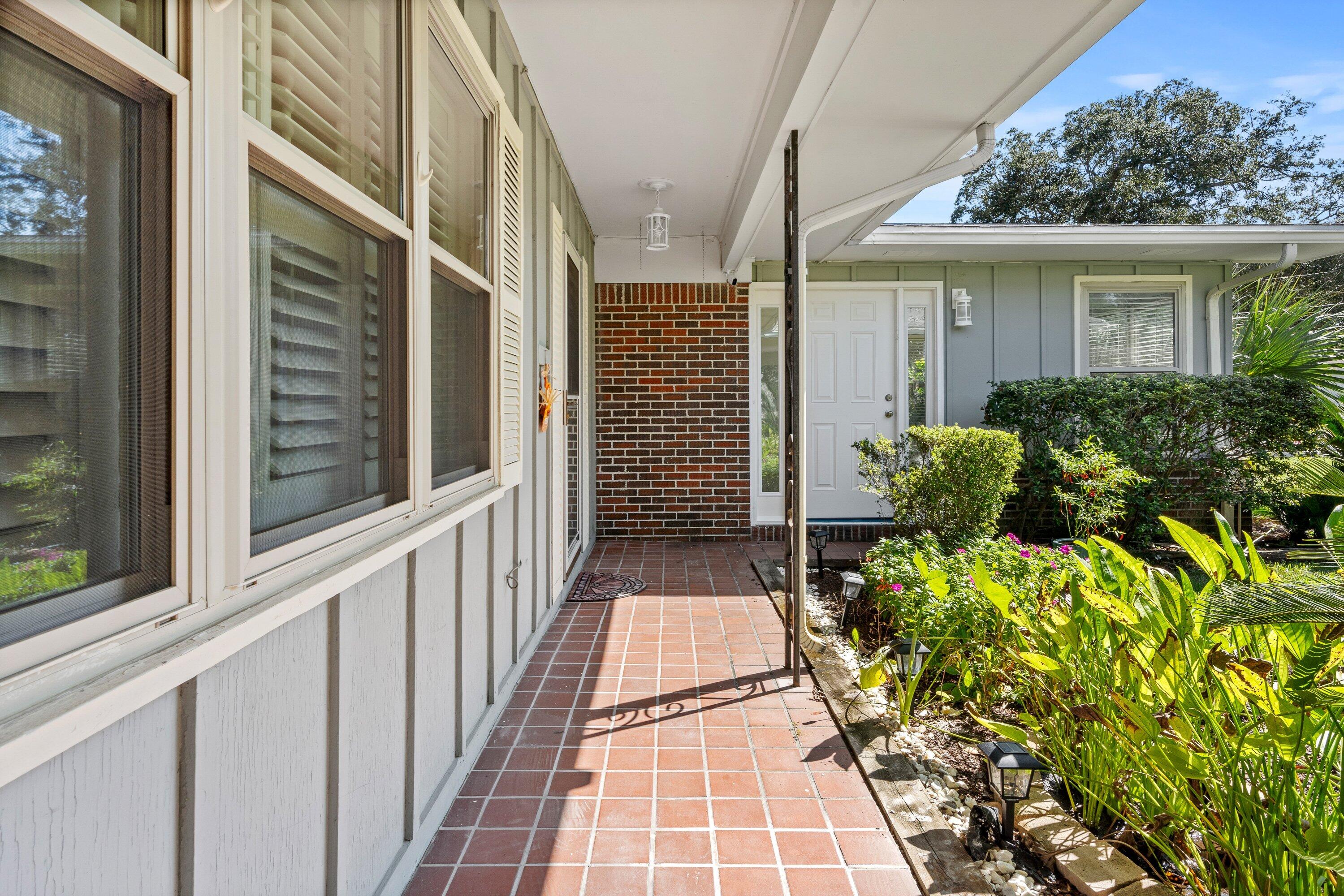 BAYOU WOODS - Residential