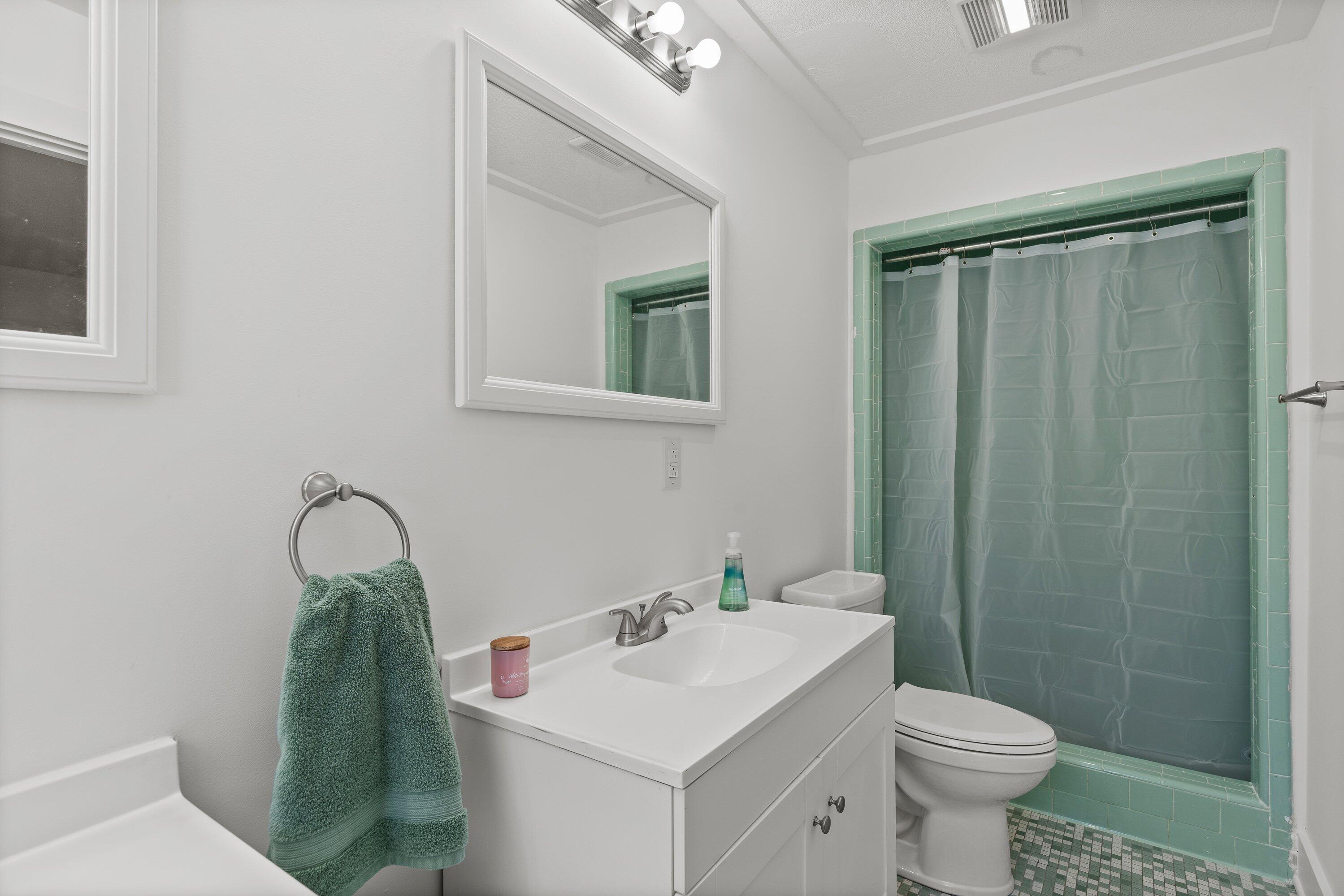 BAYOU WOODS - Residential