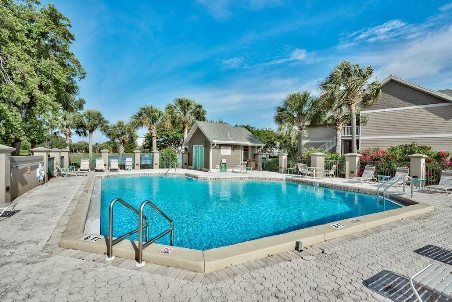 GRAND HARBOUR AT SANDESTIN - Residential